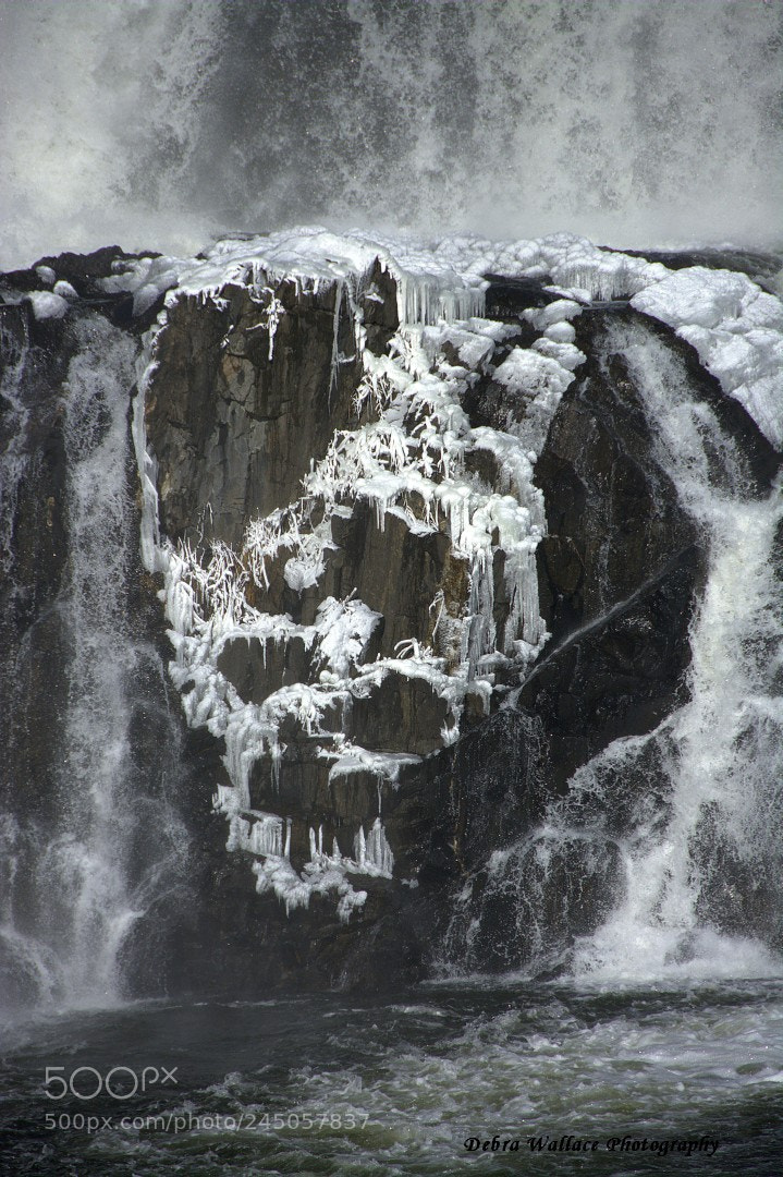Nikon D7100 sample photo. Ice at the croton photography
