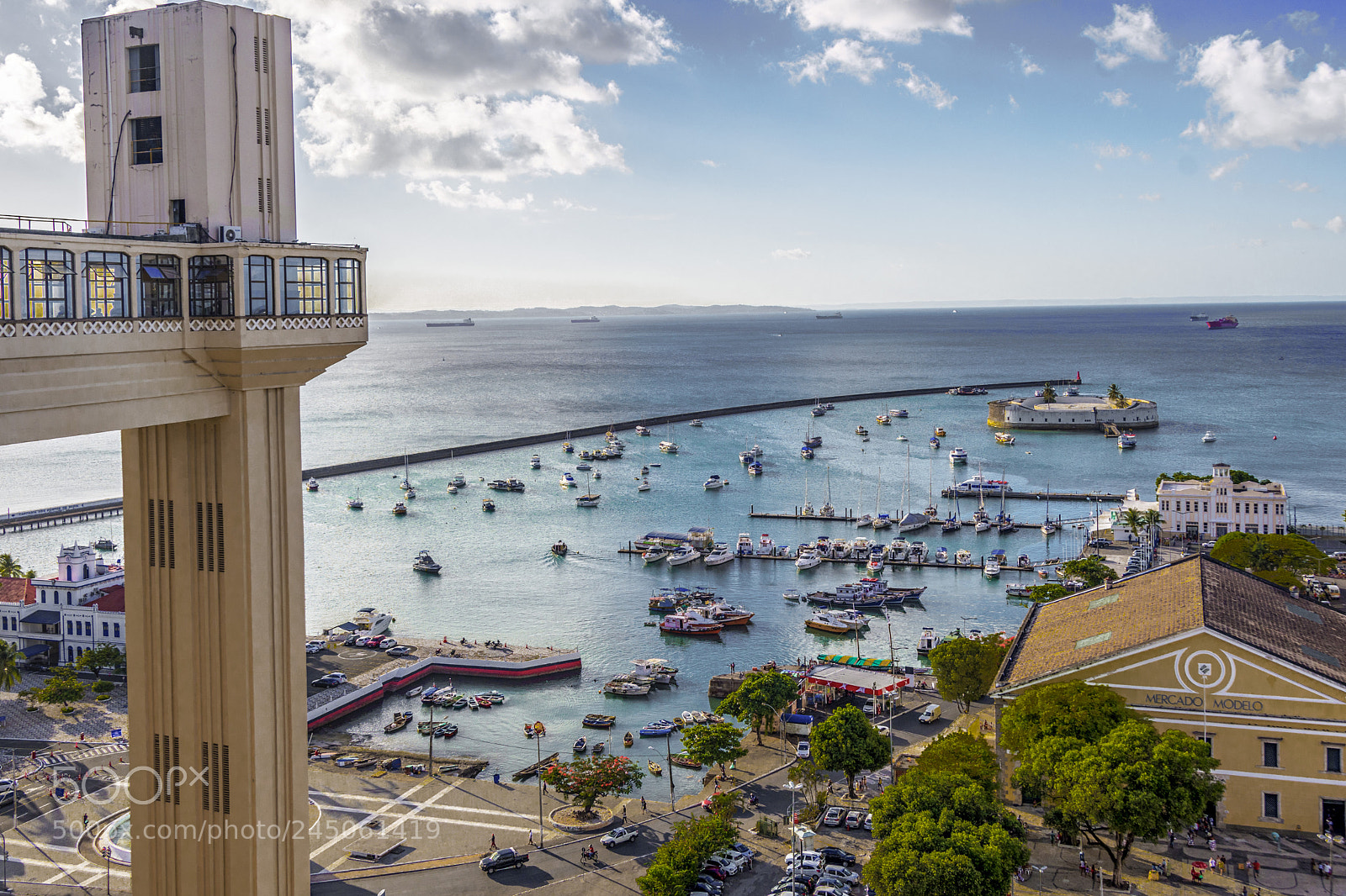 Nikon D500 sample photo. Lacerda elevator, salvador photography