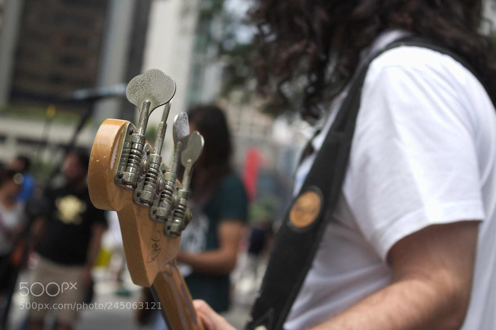 Canon EOS 700D (EOS Rebel T5i / EOS Kiss X7i) sample photo. Stringbreaker @ av paulista n3 photography