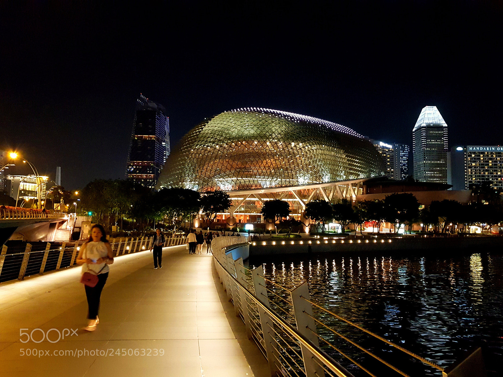 Samsung Galaxy S8+ sample photo. Esplanade - theatres on photography