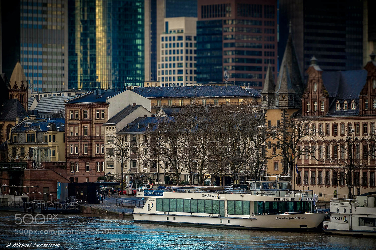 Sony a7 II sample photo. Frankfurter skyline photography