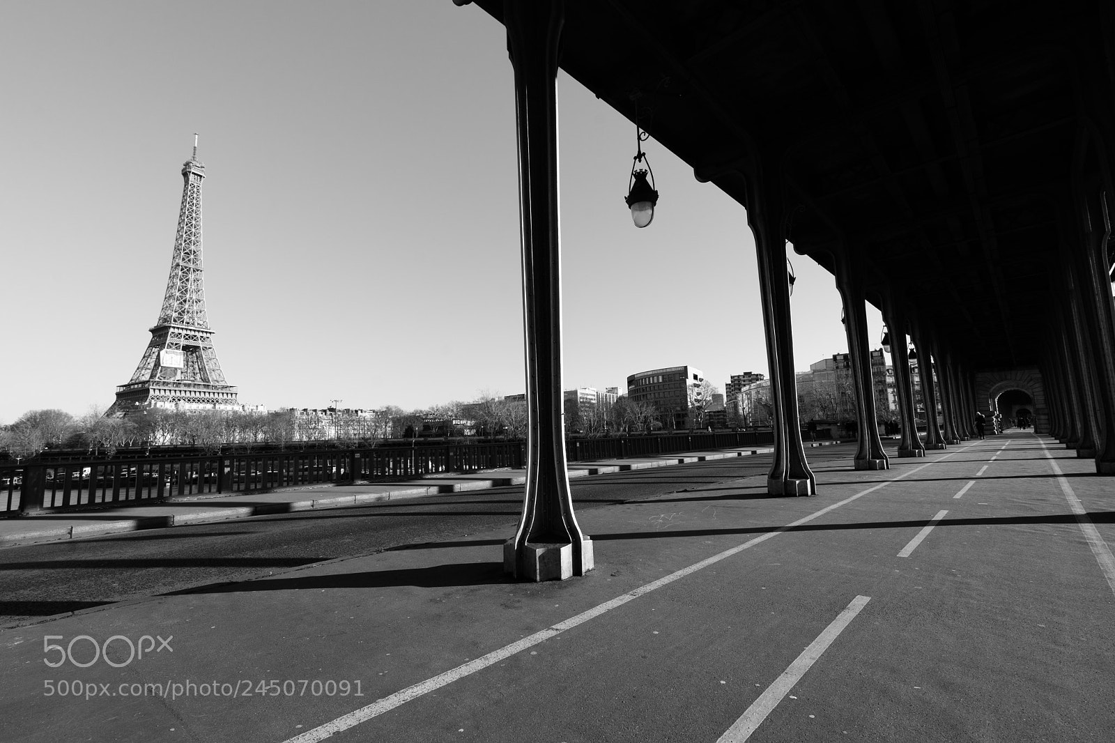 Sony a7 II sample photo. Eiffel tower road photography