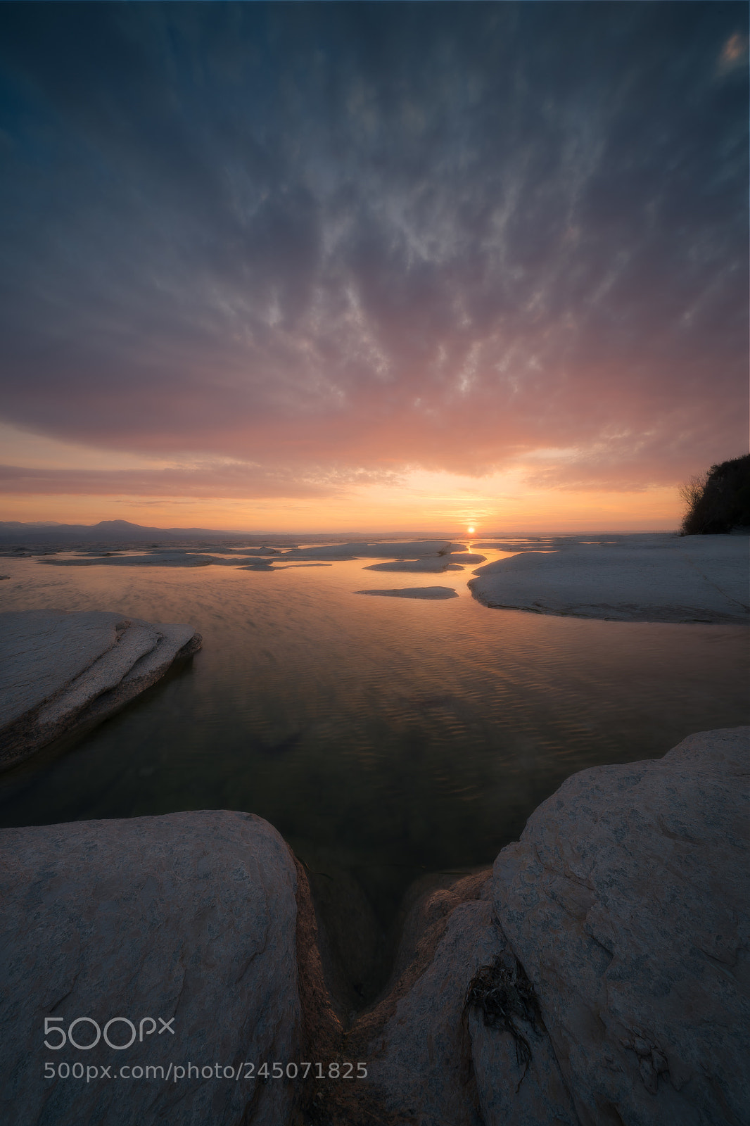 Sony a7R III sample photo. Warm sunrise photography