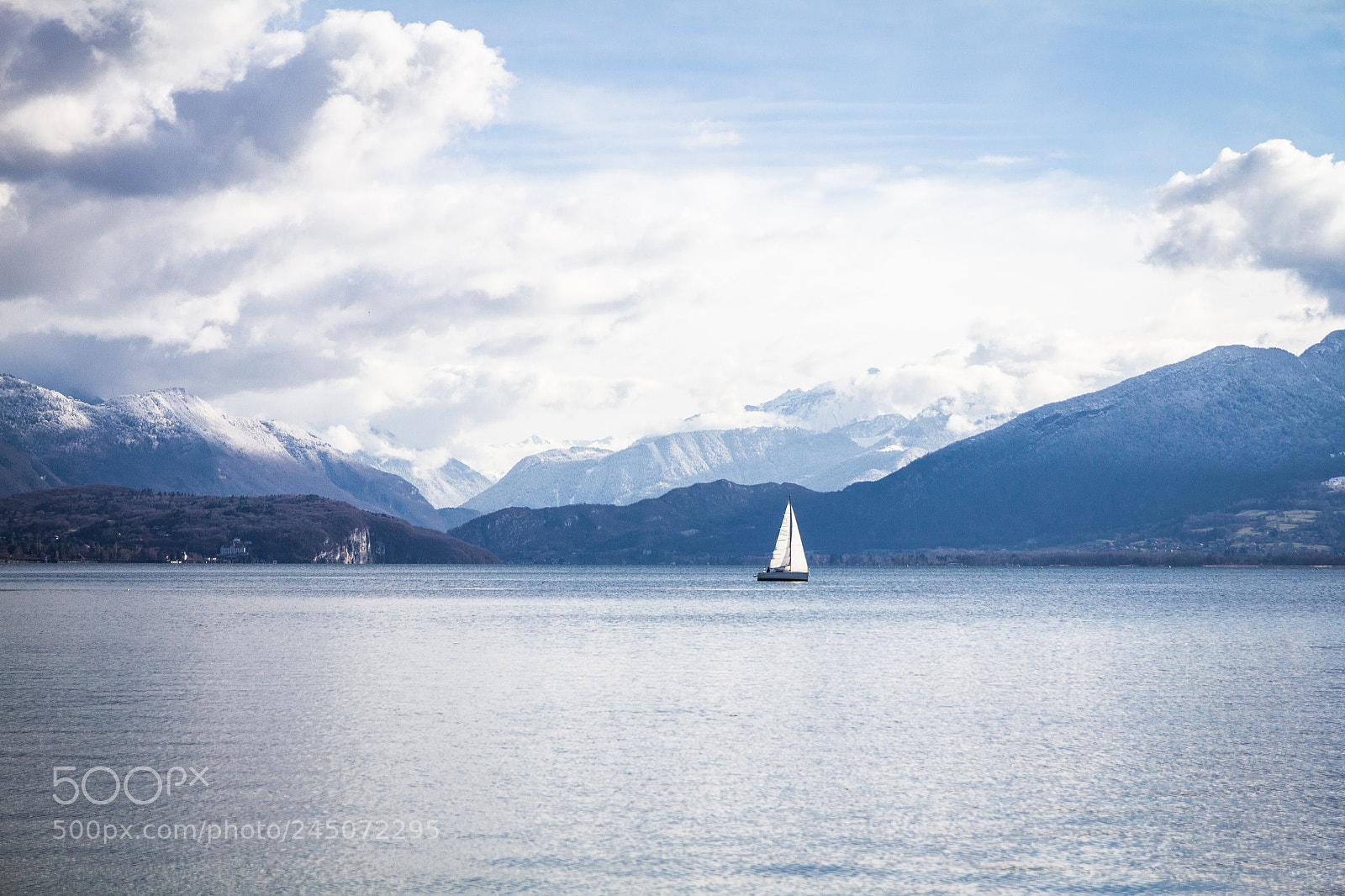Canon EOS 60D sample photo. Boat alone photography