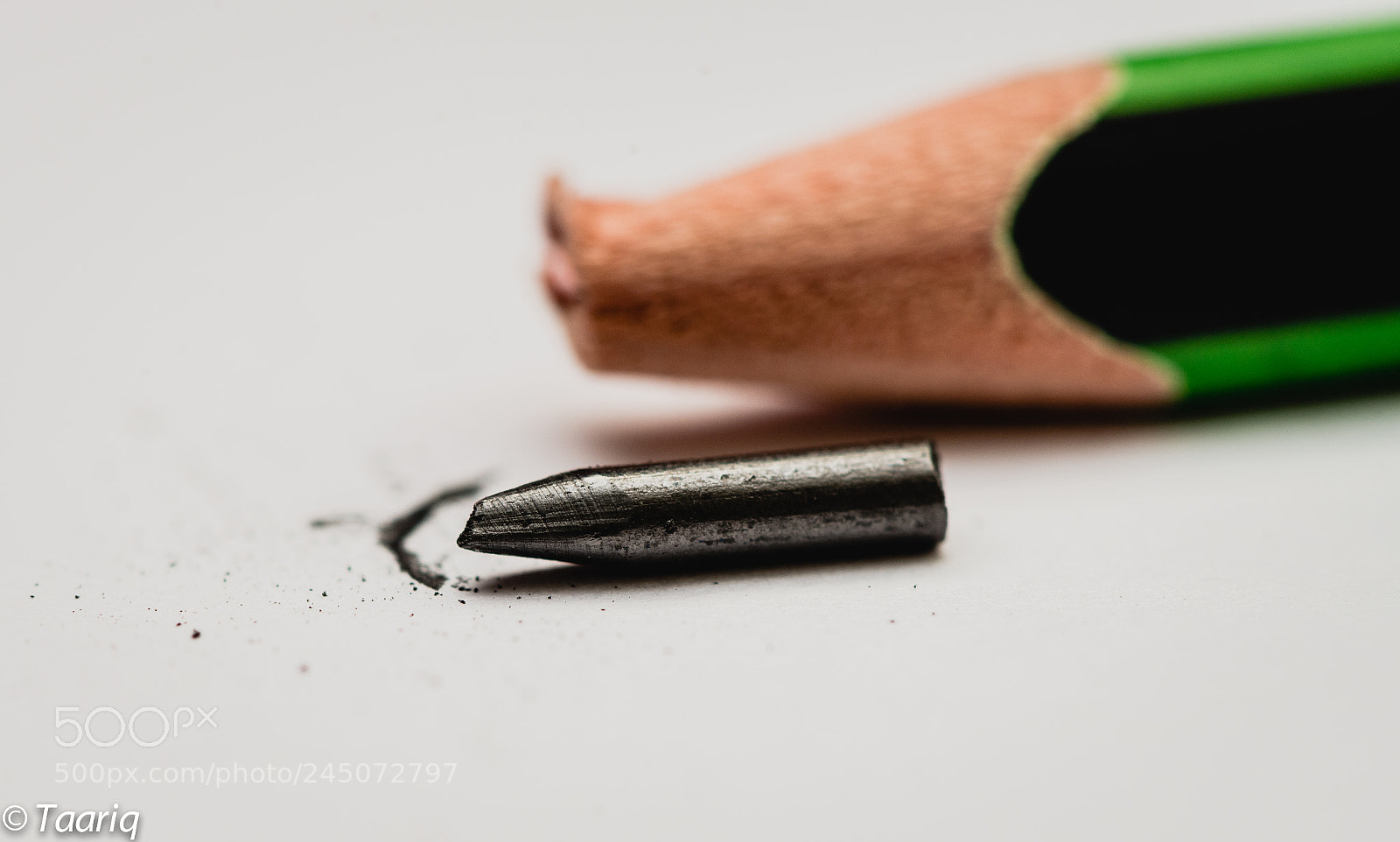 Nikon D610 sample photo. Pencil - broken lead photography