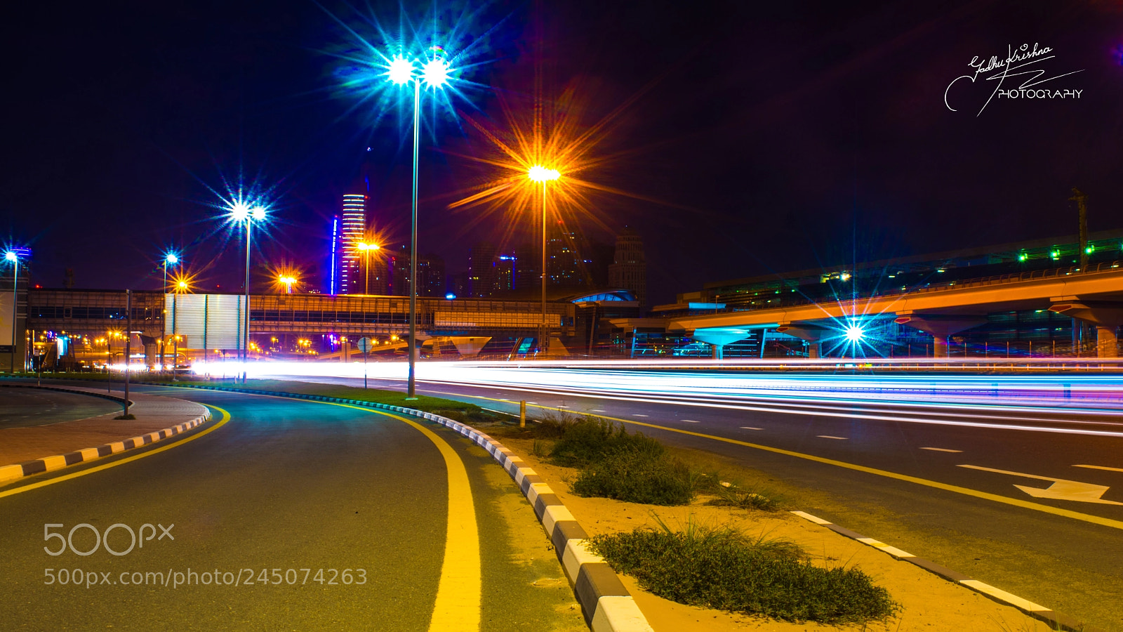 Nikon D5200 sample photo. Stunning dubai road photography