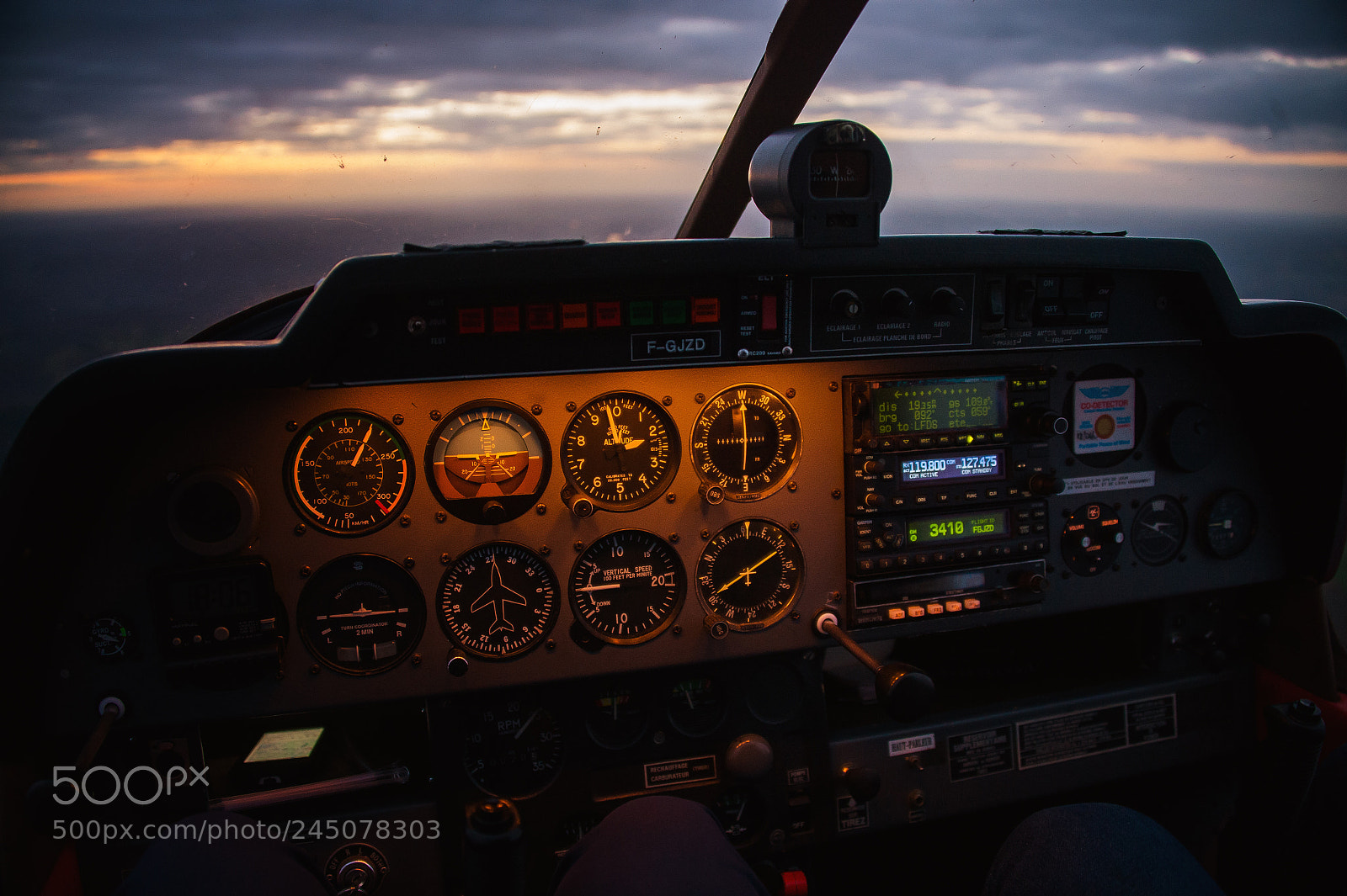 Nikon D4 sample photo. Cockpit view robin dr photography