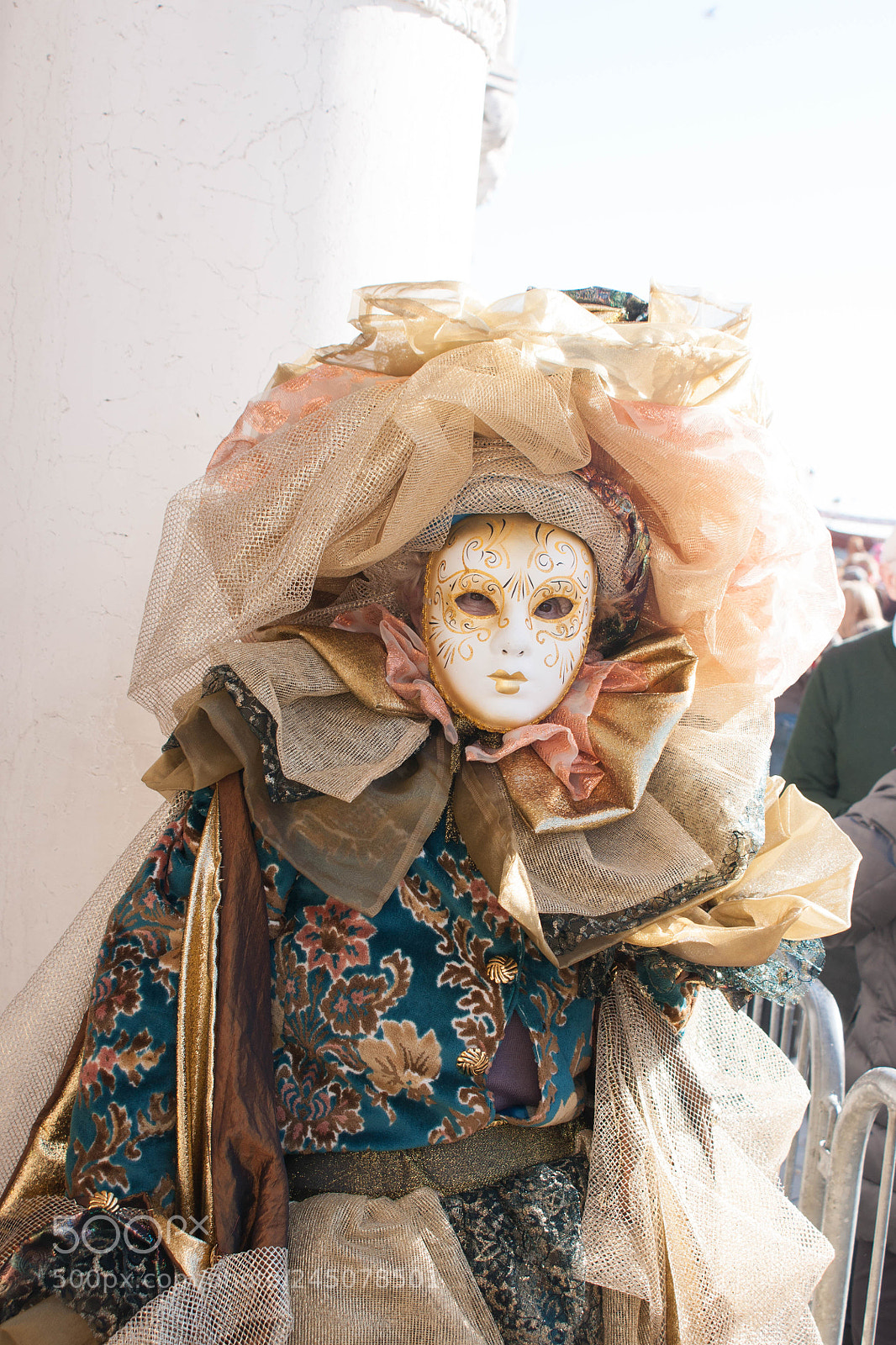 Sony Alpha DSLR-A700 sample photo. Venetian mask photography