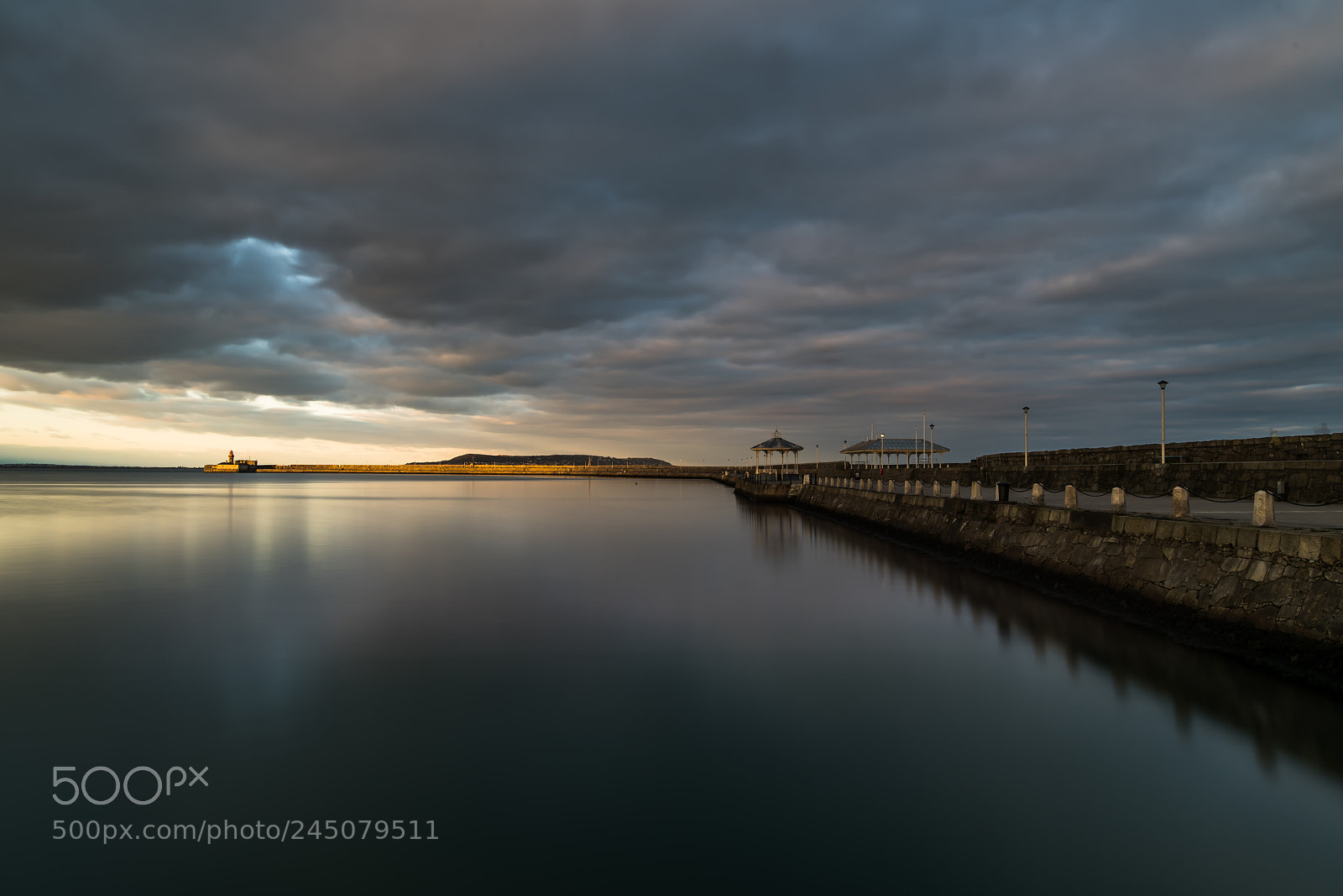 Nikon D810 sample photo. East pier light photography