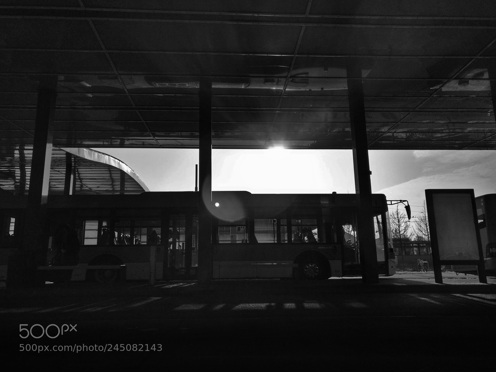OnePlus A3003 sample photo. Bus photography