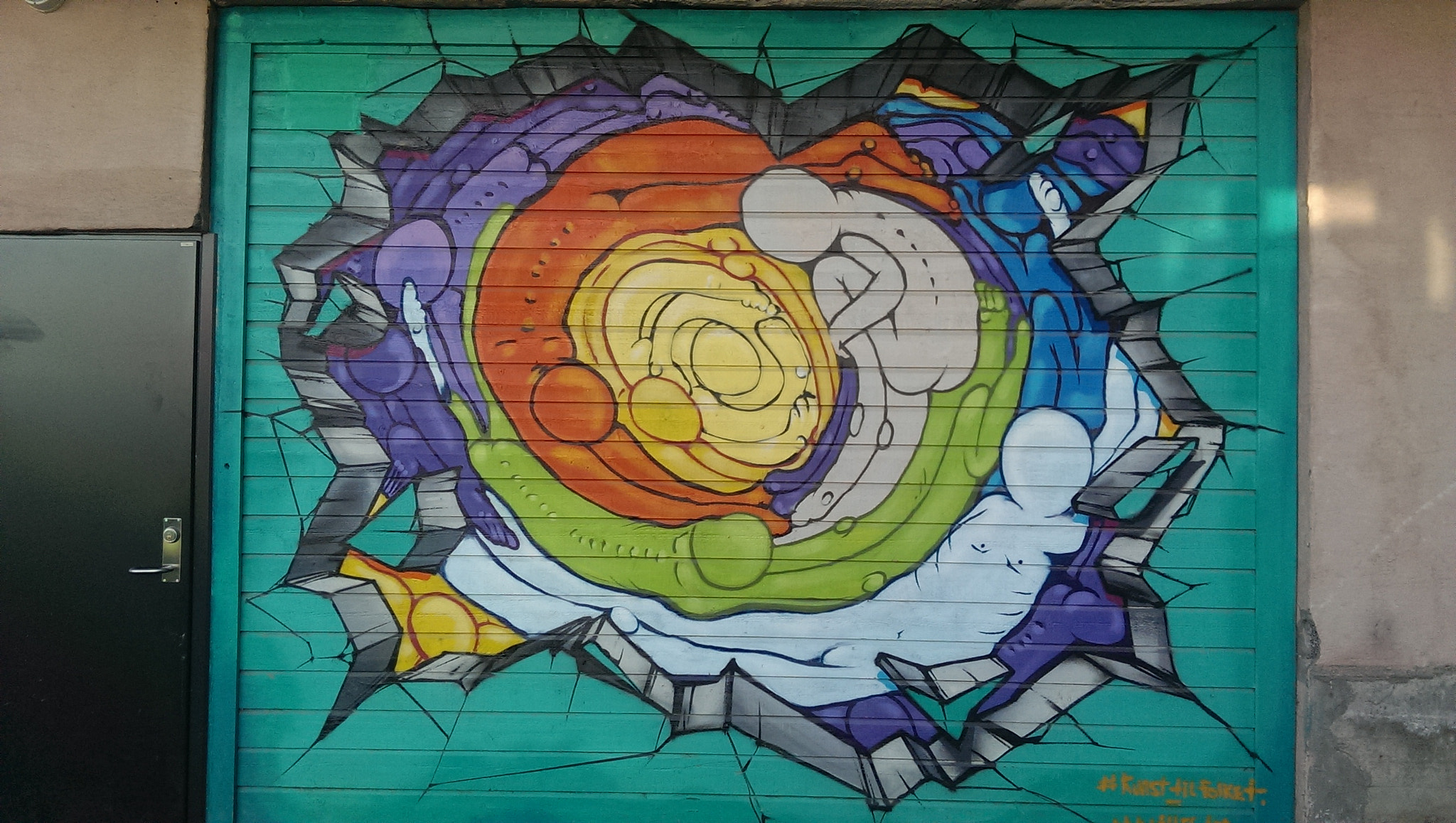 HTC ONE sample photo. () photography