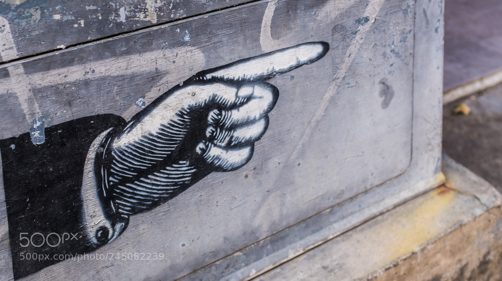 Fujifilm X100F sample photo. Go that way valencia photography