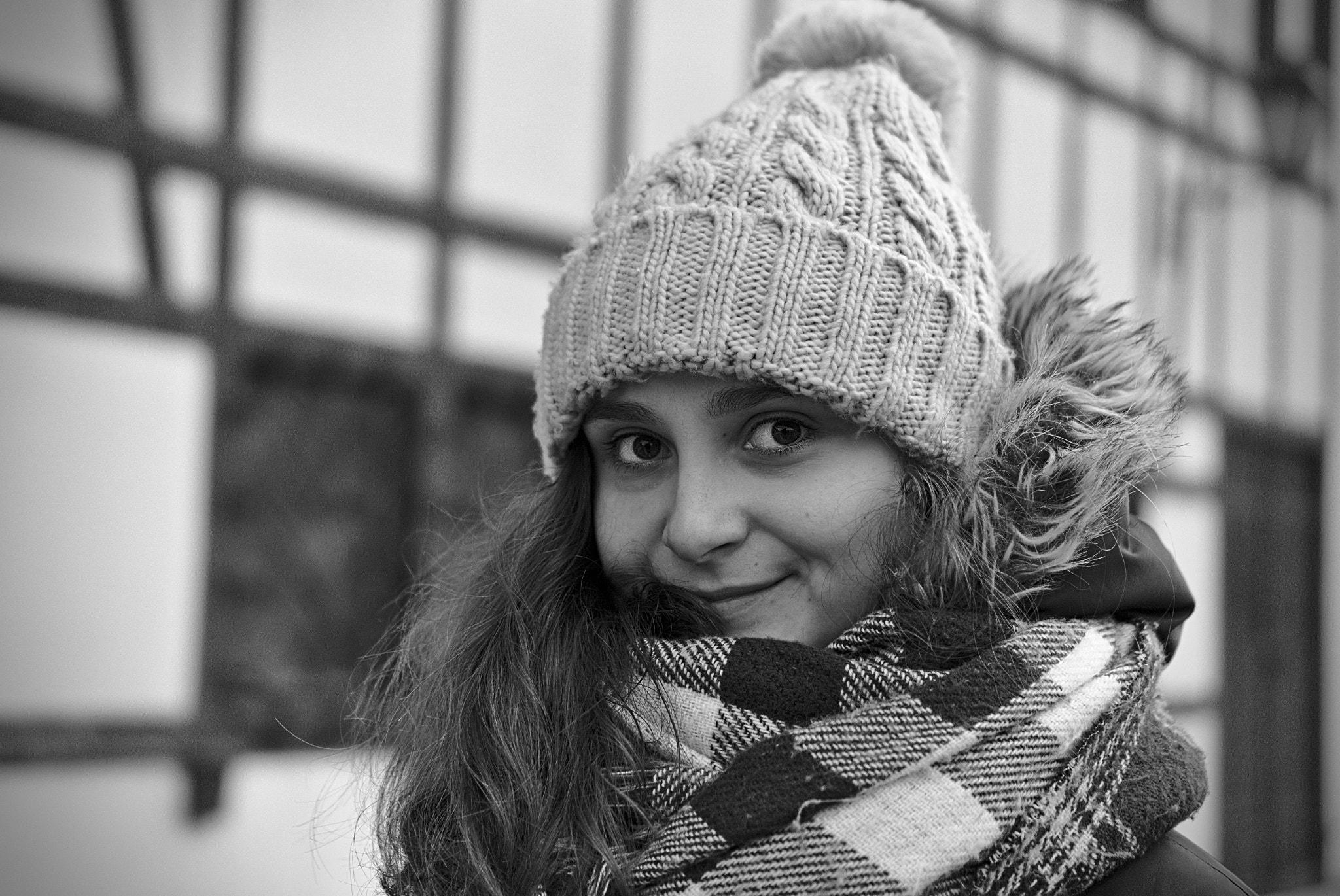 Sony a6000 + Sony E 35mm F1.8 OSS sample photo. Smile photography