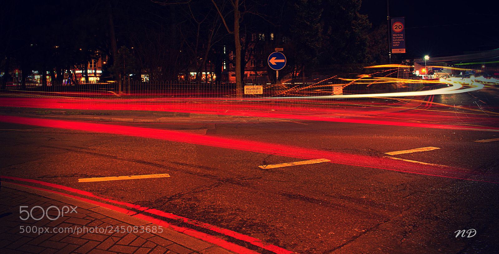 Nikon D3400 sample photo. Bustling city lights photography