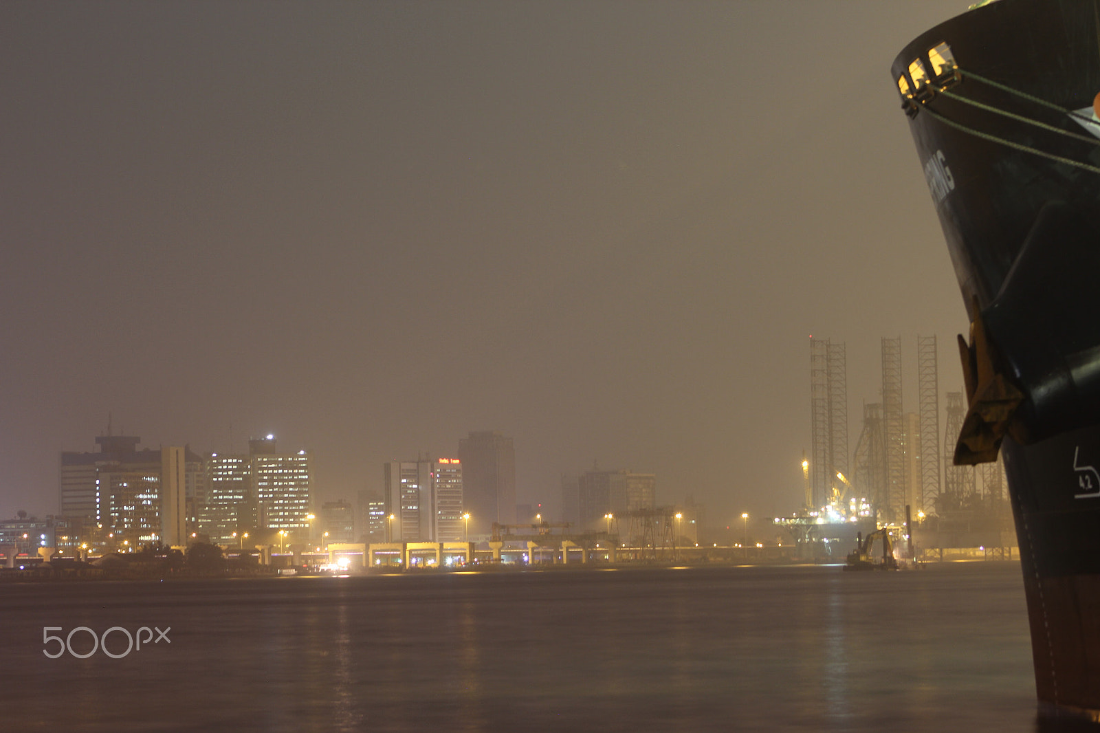 Canon EOS 1300D (EOS Rebel T6 / EOS Kiss X80) + EF75-300mm f/4-5.6 sample photo. Lagos night photography