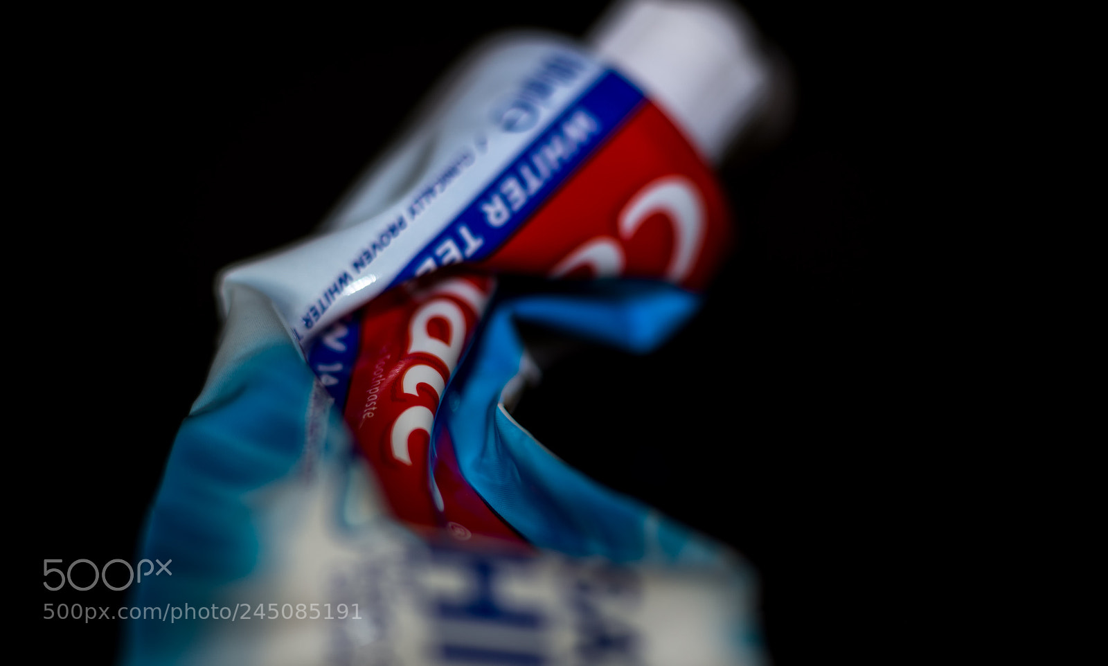Nikon D800 sample photo. Toothpaste photography
