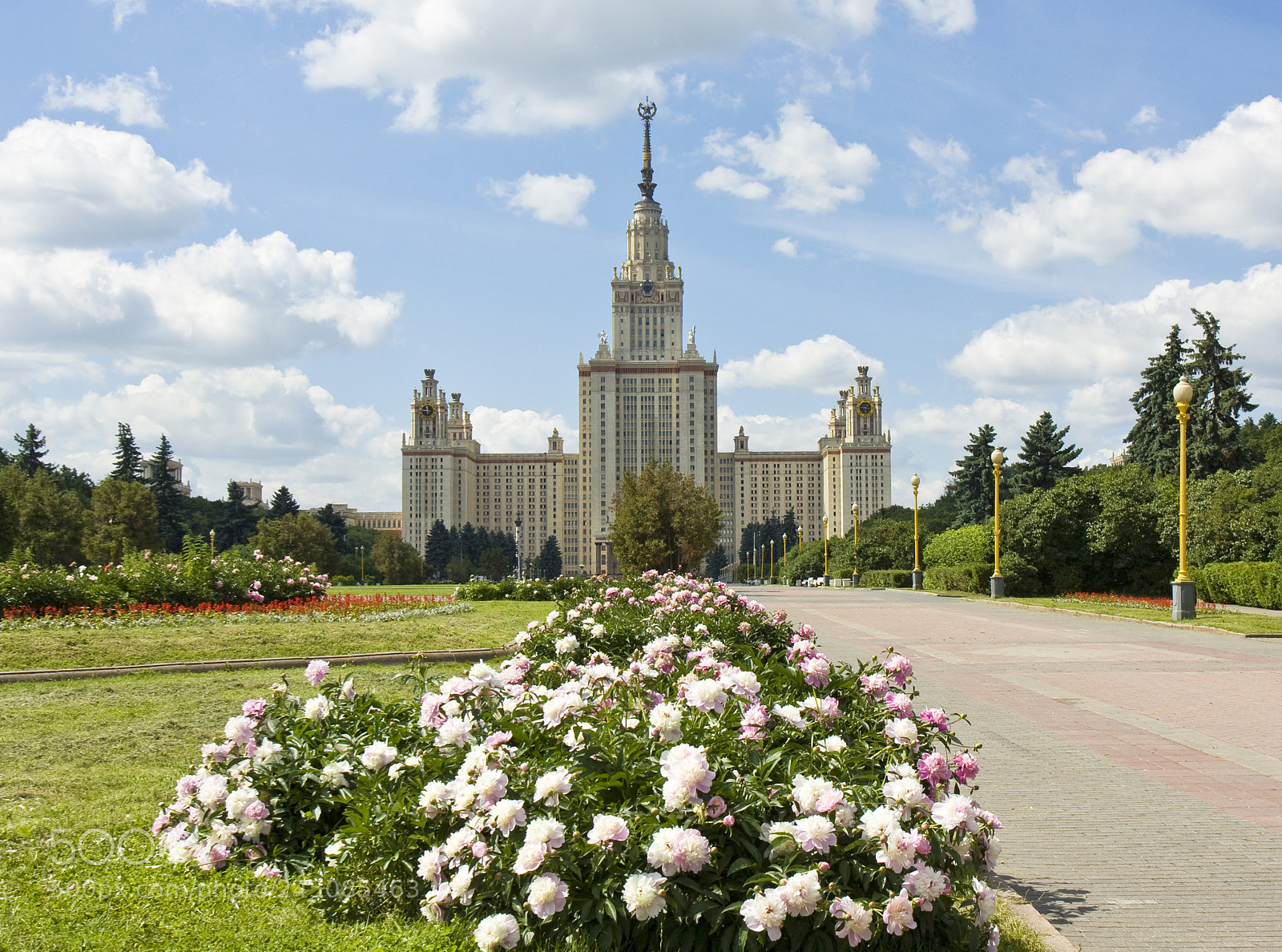 Canon EOS 450D (EOS Rebel XSi / EOS Kiss X2) sample photo. Moscow state university photography