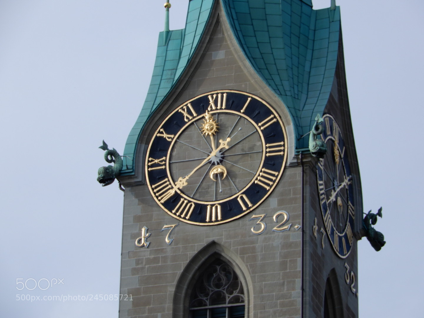 Nikon Coolpix A900 sample photo. Zurich church photography