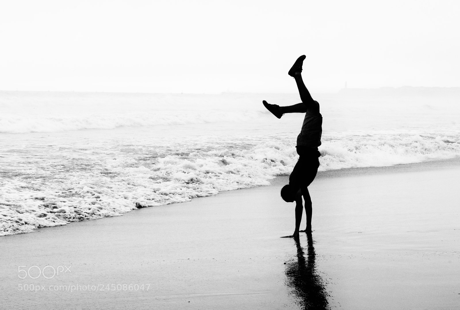 Nikon D800 sample photo. Handstand photography