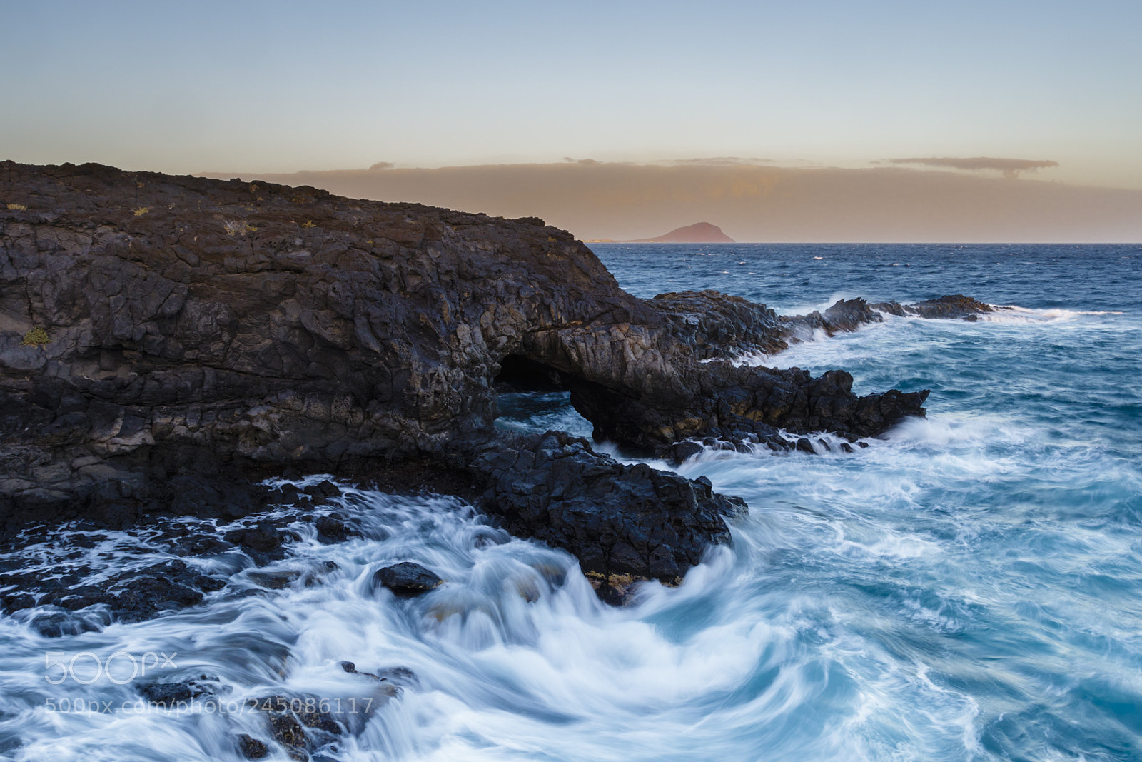 Canon EOS 7D Mark II sample photo. Tide is comming photography