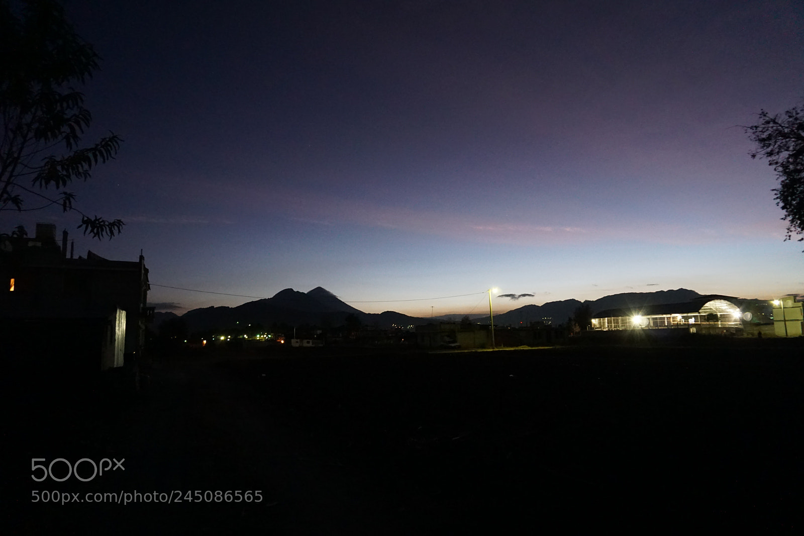 Sony a5100 sample photo. Night photography