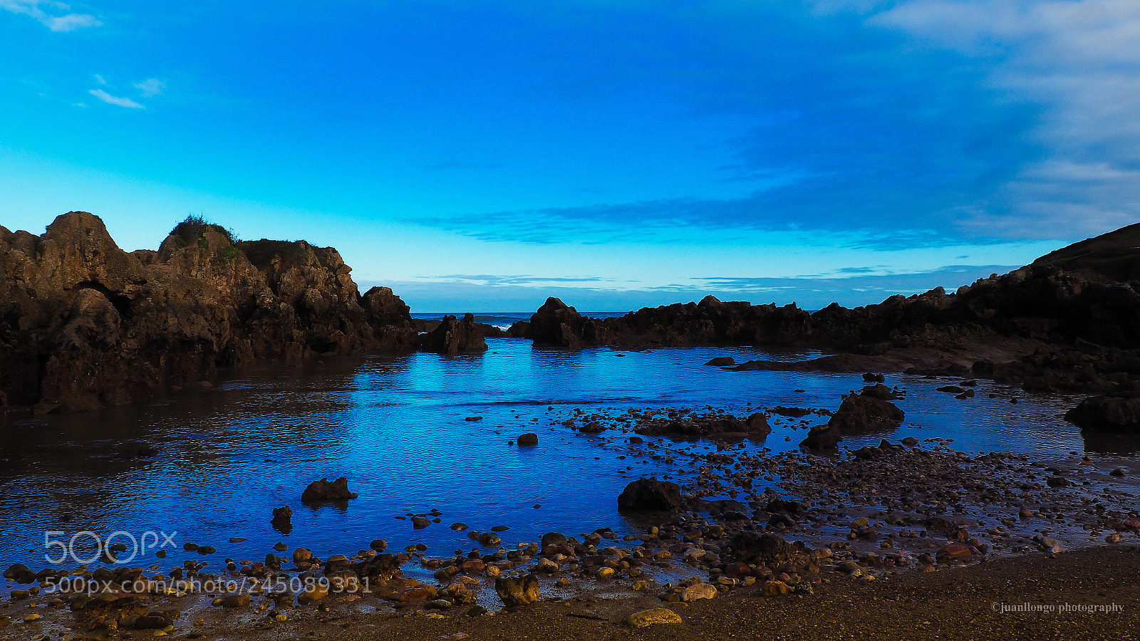 Olympus OM-D E-M10 II sample photo. Playa huelgues-asturias-spain photography