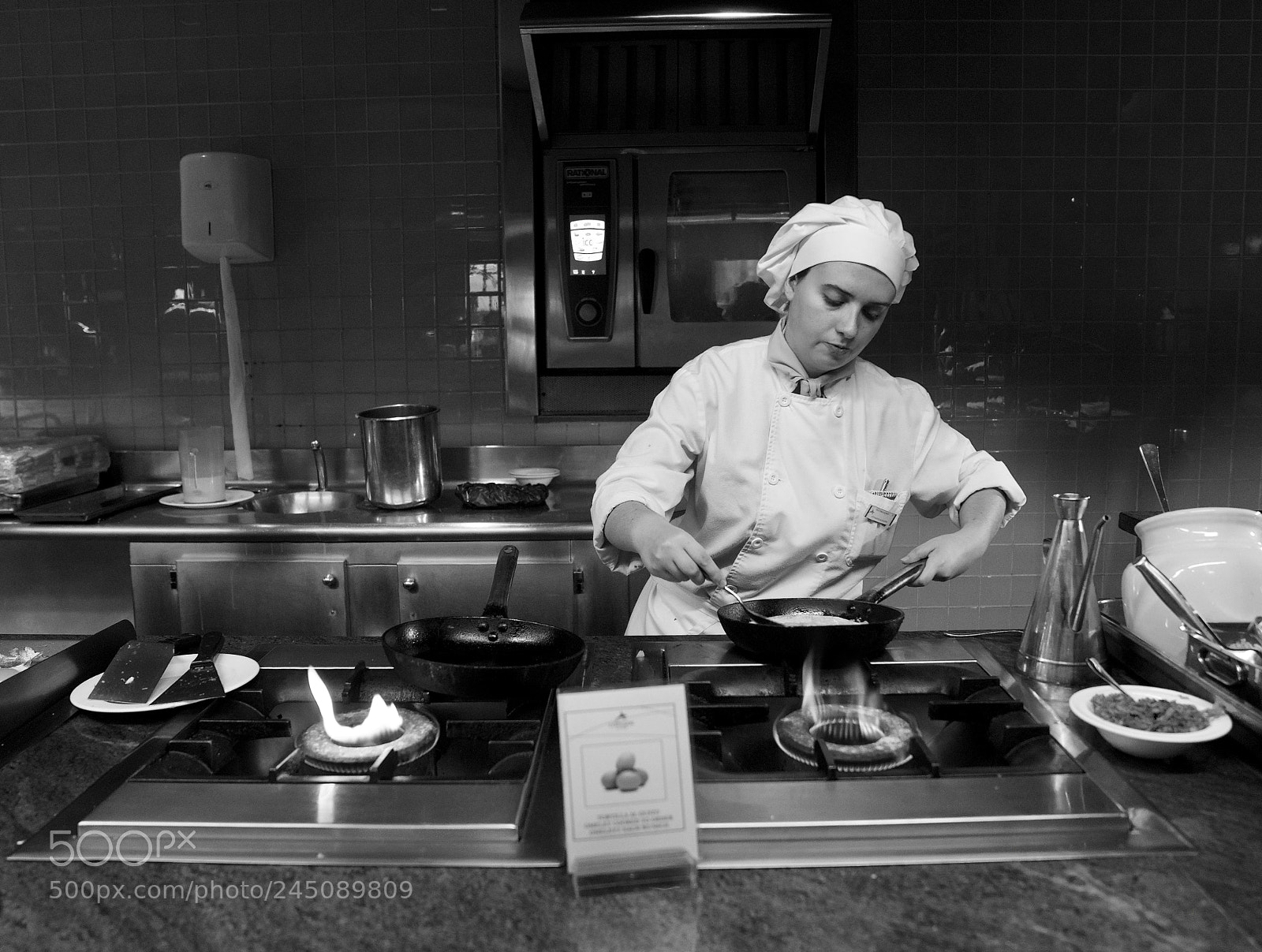 Sony a7 sample photo. I'm concentrating photography
