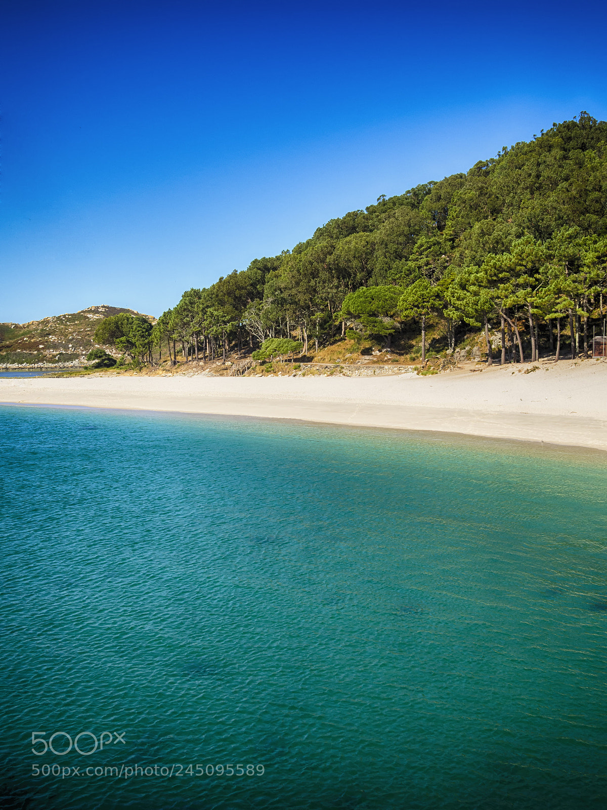 Olympus OM-D E-M10 sample photo. Cies islands beach photography