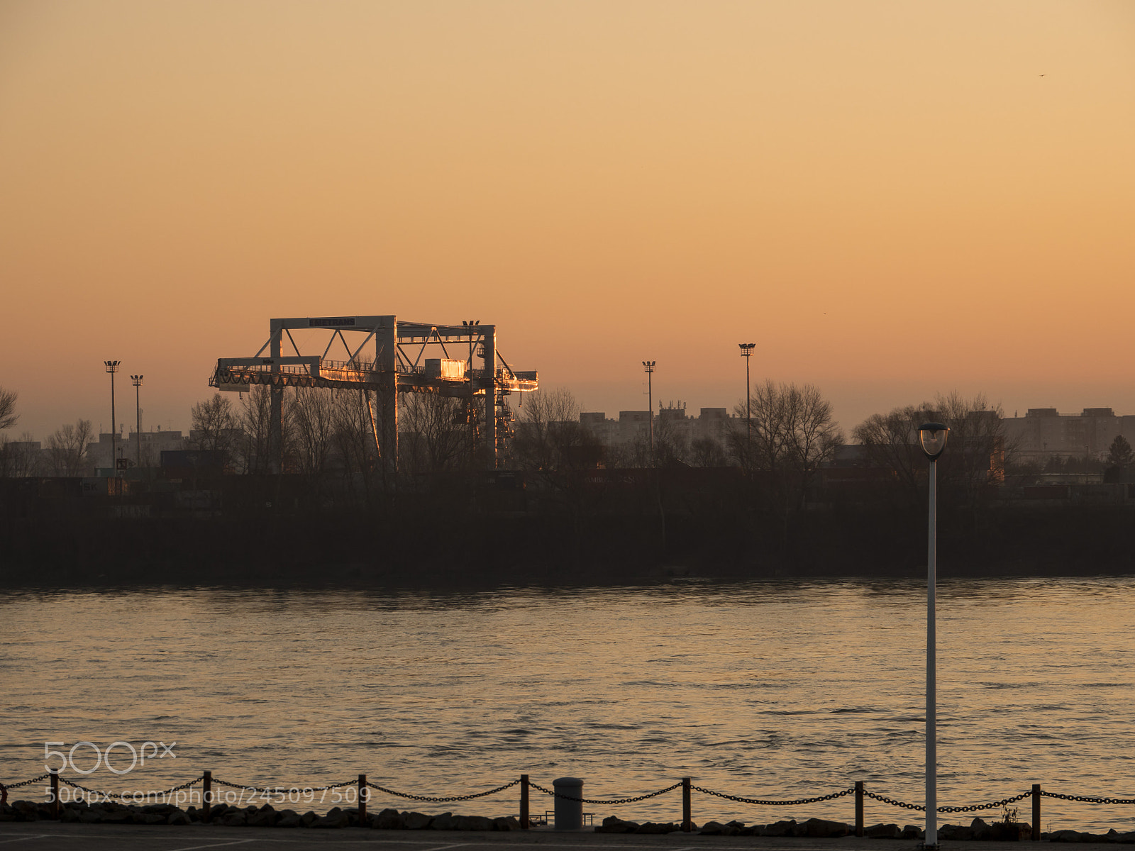 Panasonic Lumix DMC-GH4 sample photo. Container crane photography