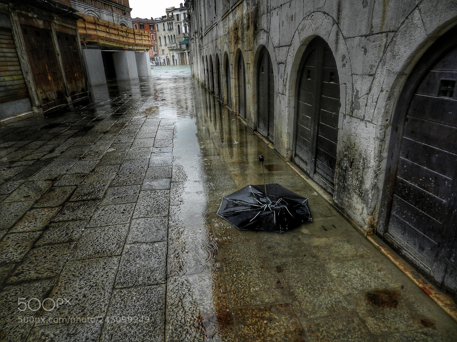 Nikon Coolpix P500 sample photo. High tide in venice photography