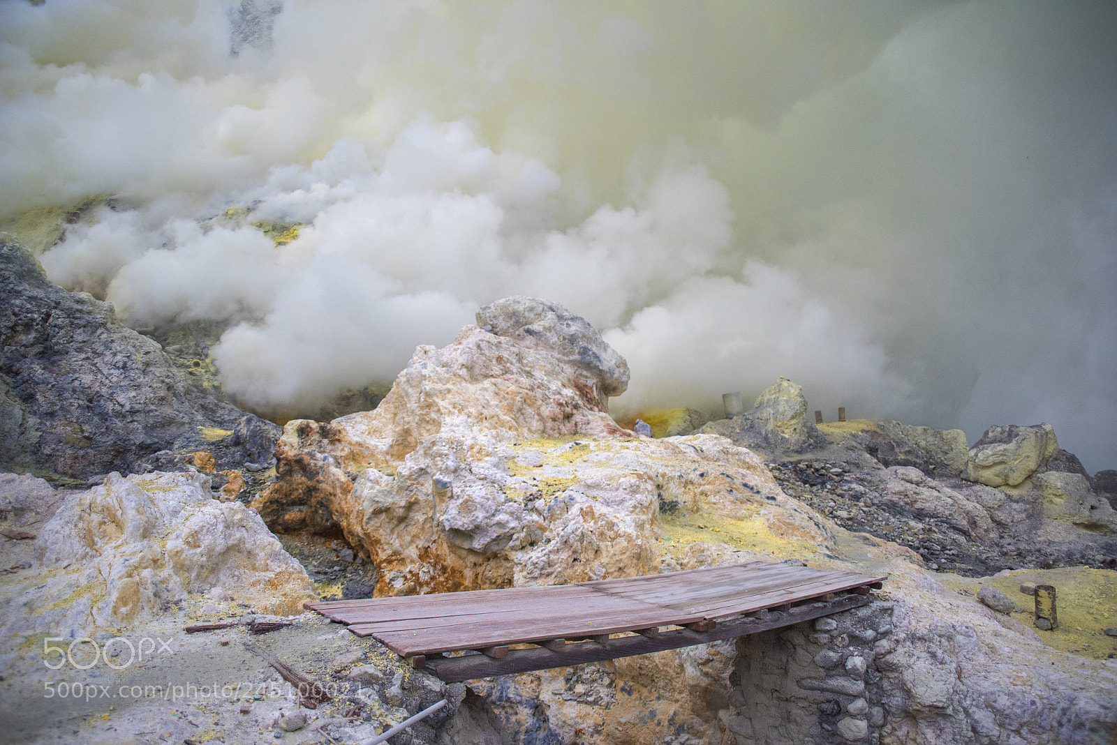 Nikon D810 sample photo. Ijen volcano photography