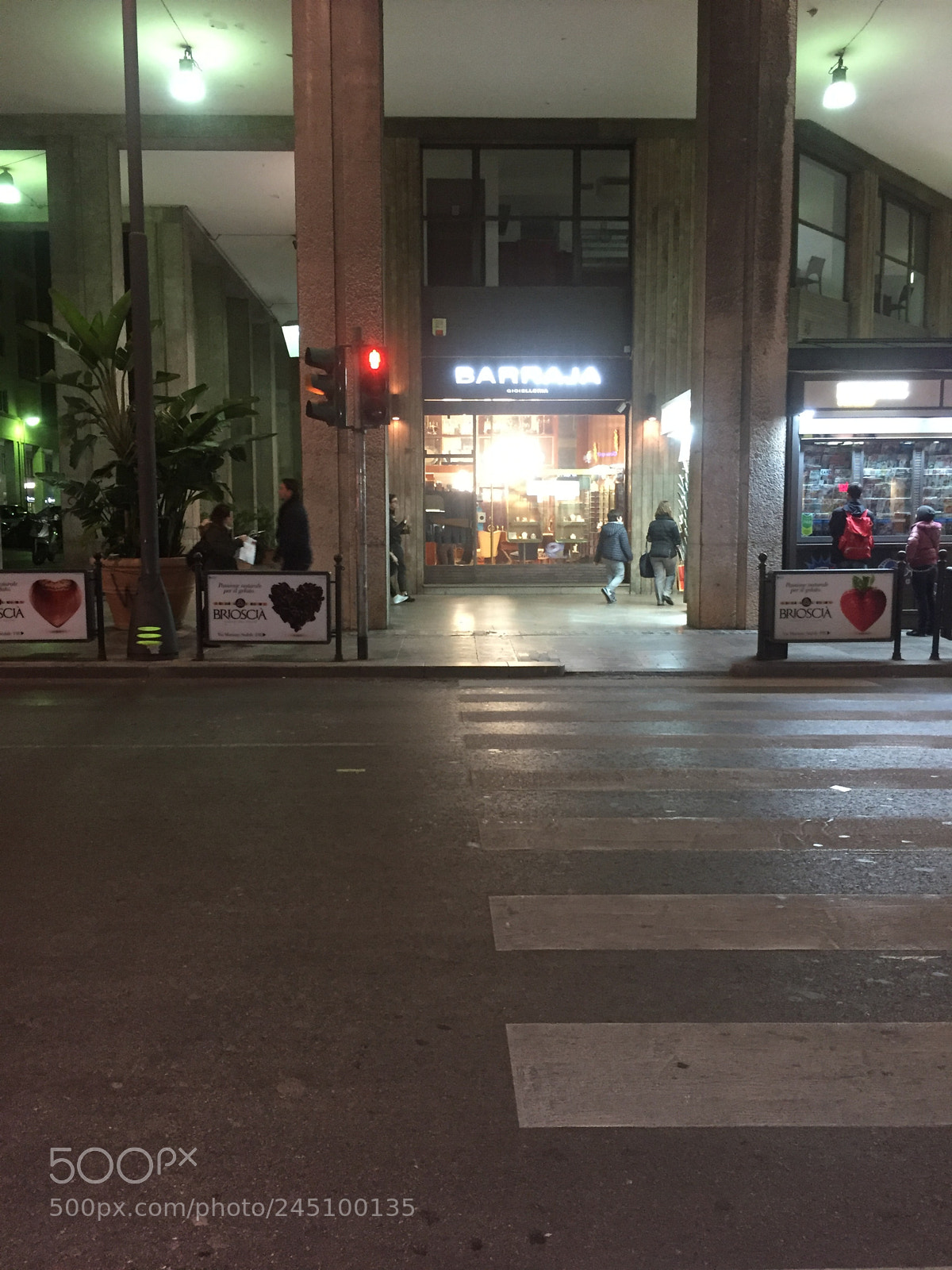 Apple iPhone 6 sample photo. Img photography