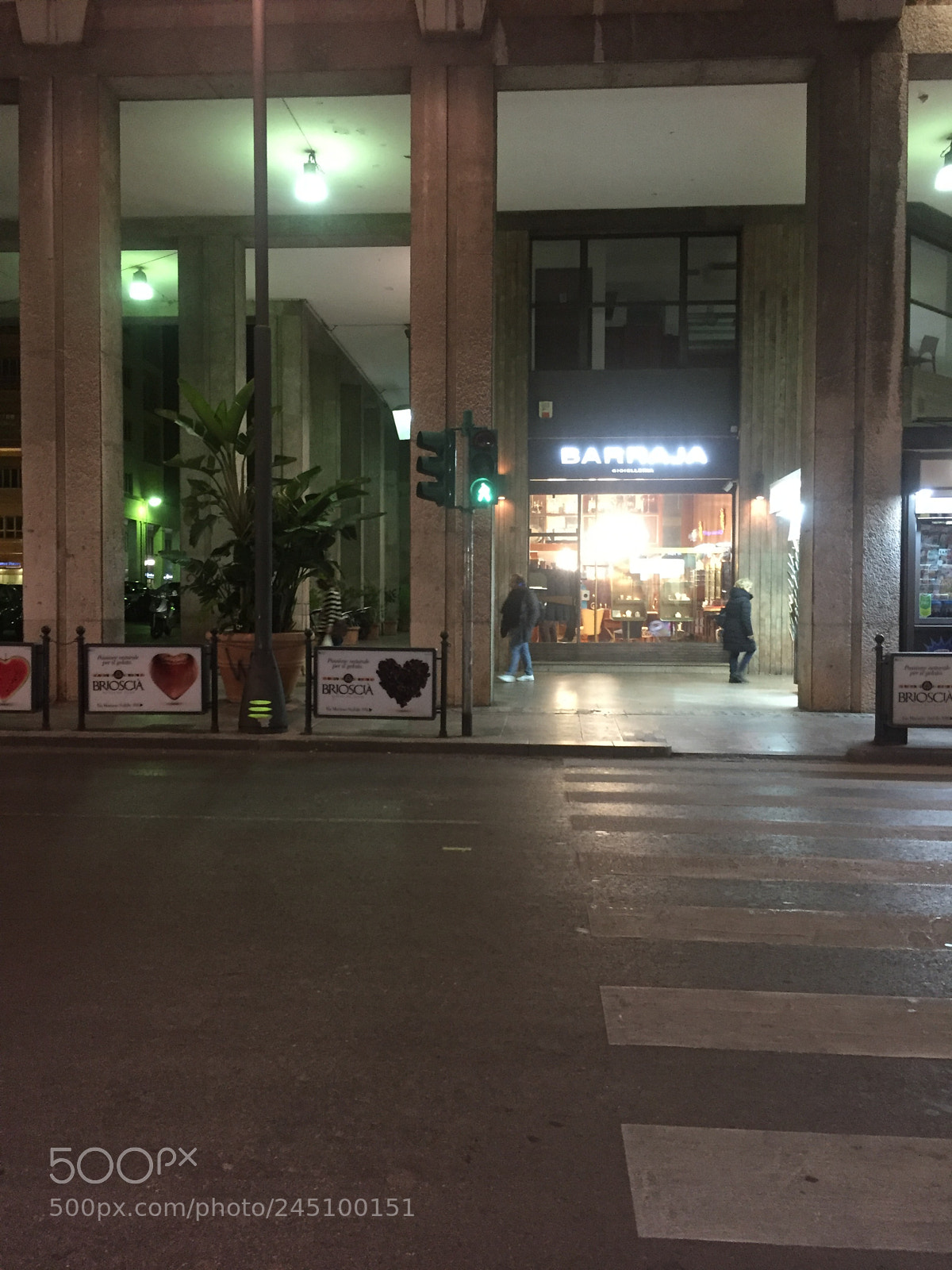 Apple iPhone 6 sample photo. Img photography