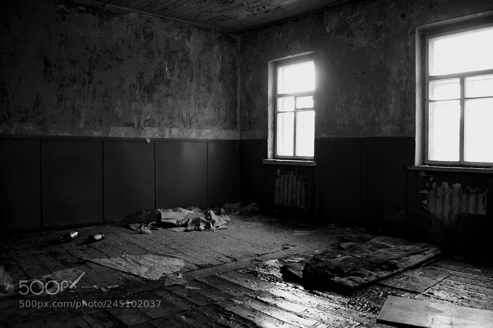 Canon EF-S 18-55mm F3.5-5.6 II sample photo. One building history photography
