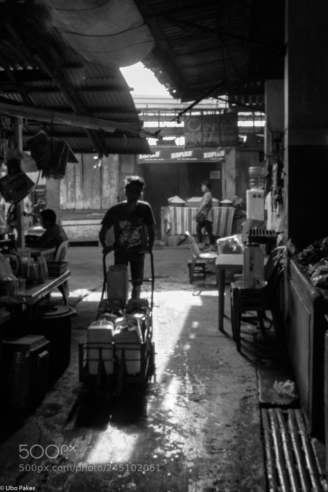 Sony a6300 sample photo. Central market photography