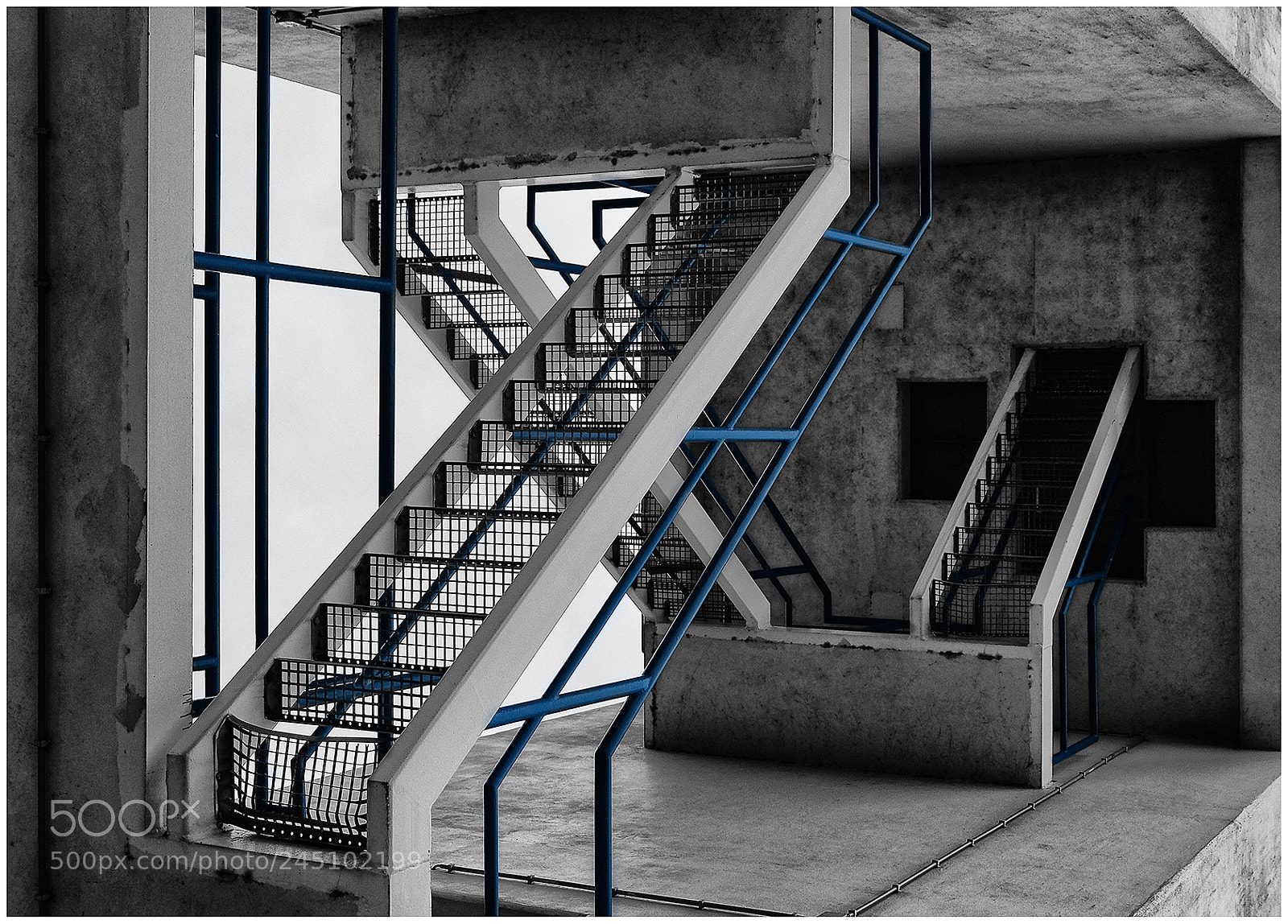 Fujifilm X-T2 sample photo. Stairs and blue lines photography