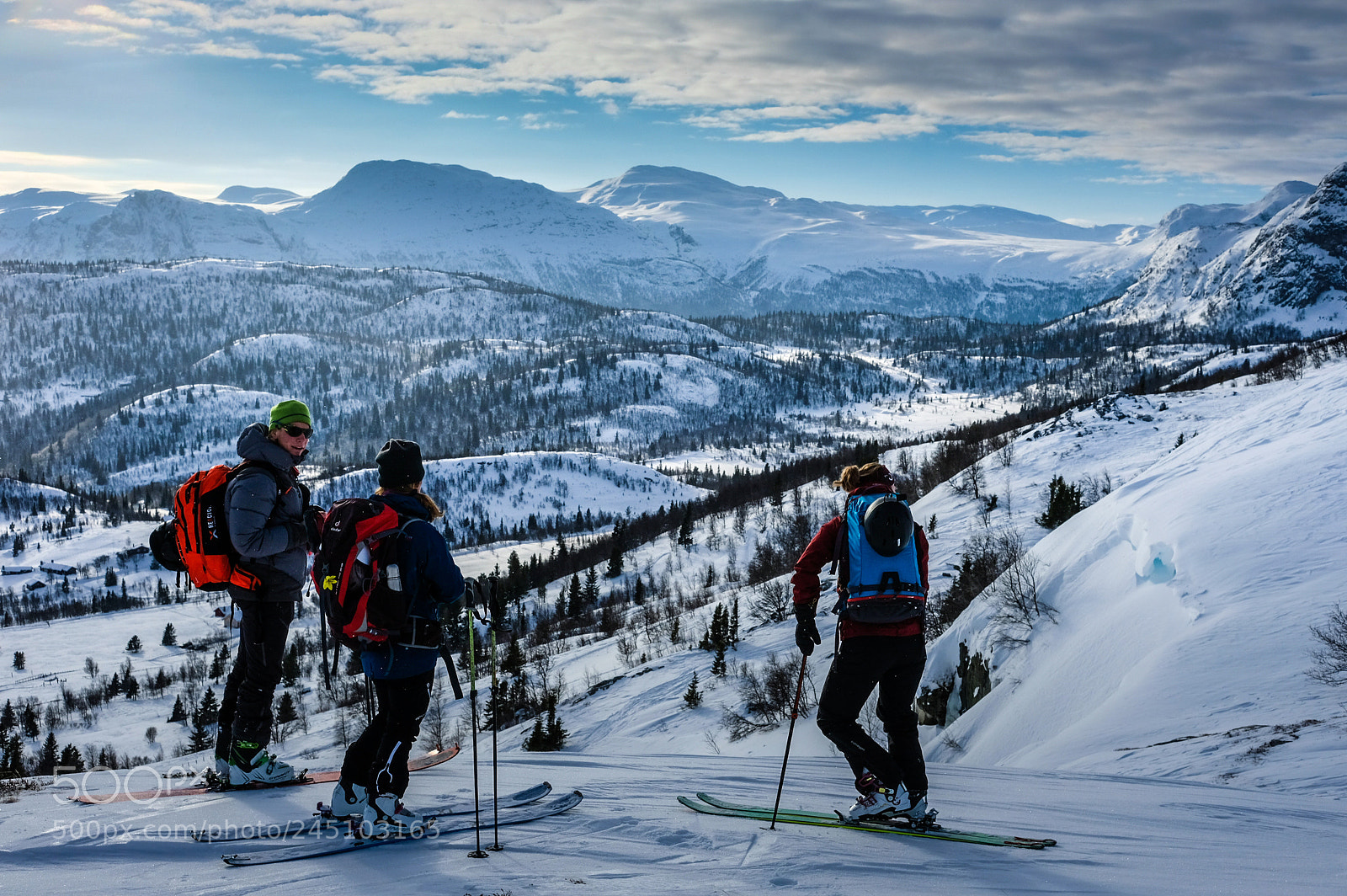 Fujifilm X-T20 sample photo. Scouting for avalanche signs photography