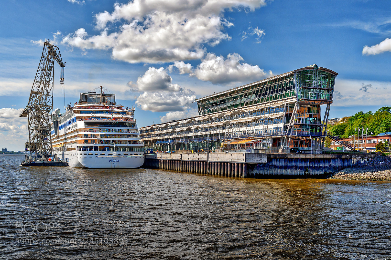 Nikon D4S sample photo. Cruise ship @ hamburg germany ! photography