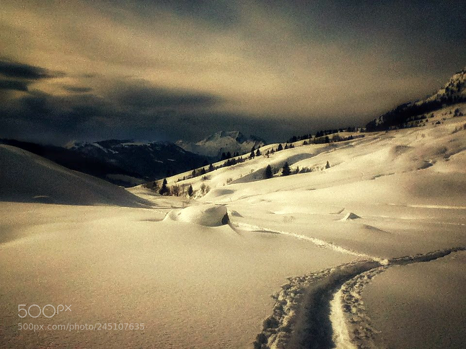 Apple iPod touch sample photo. Snowshoe trail... photography