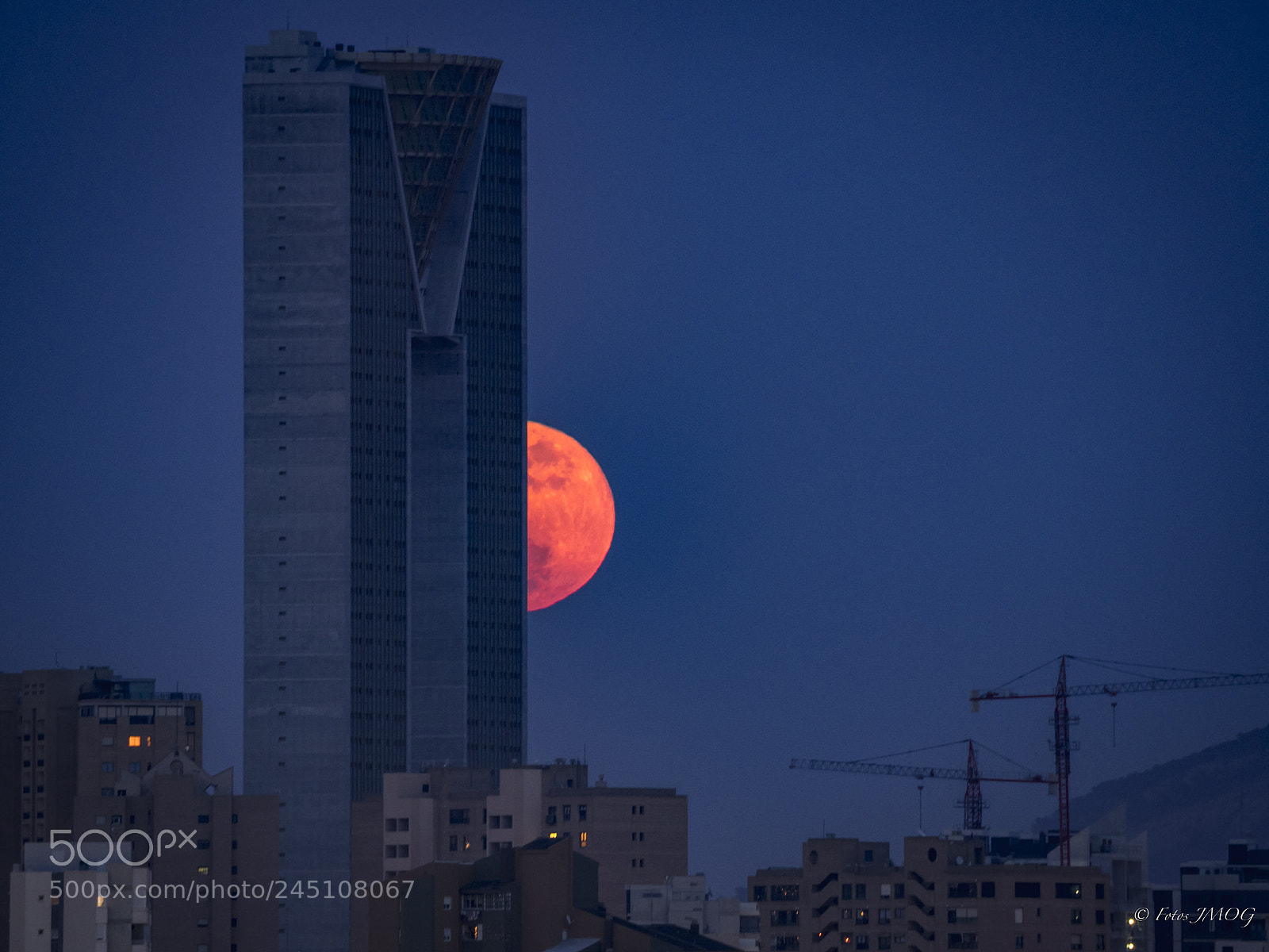 Olympus OM-D E-M1 Mark II sample photo. Superluna azul 2018 photography