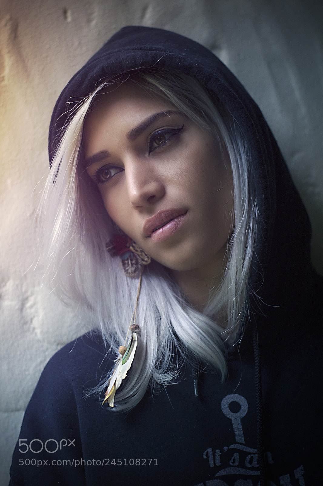 Canon EOS 60D sample photo. The white photography