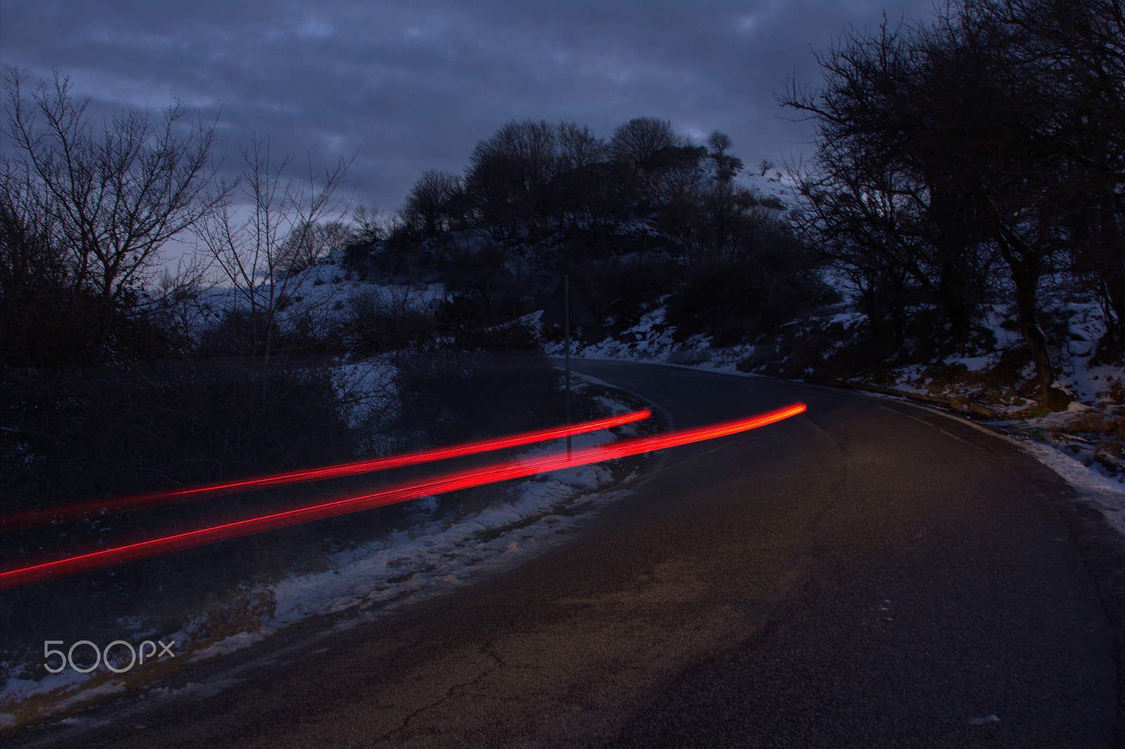 Canon EF 28-135mm F3.5-5.6 IS USM sample photo. Light in the night photography