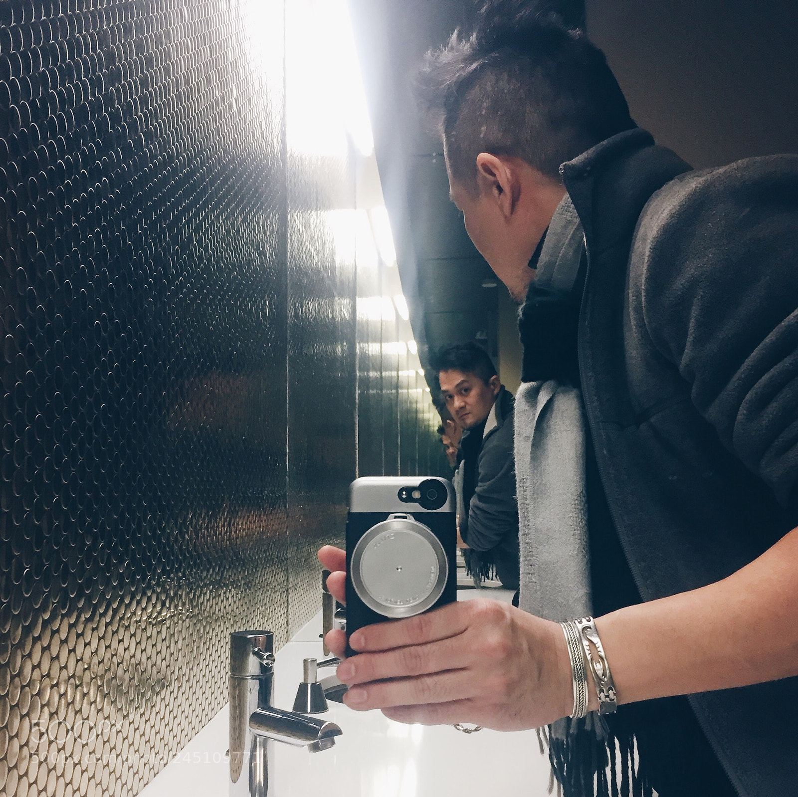 Apple iPhone 6 sample photo. Bathroom selfie maj joliette photography