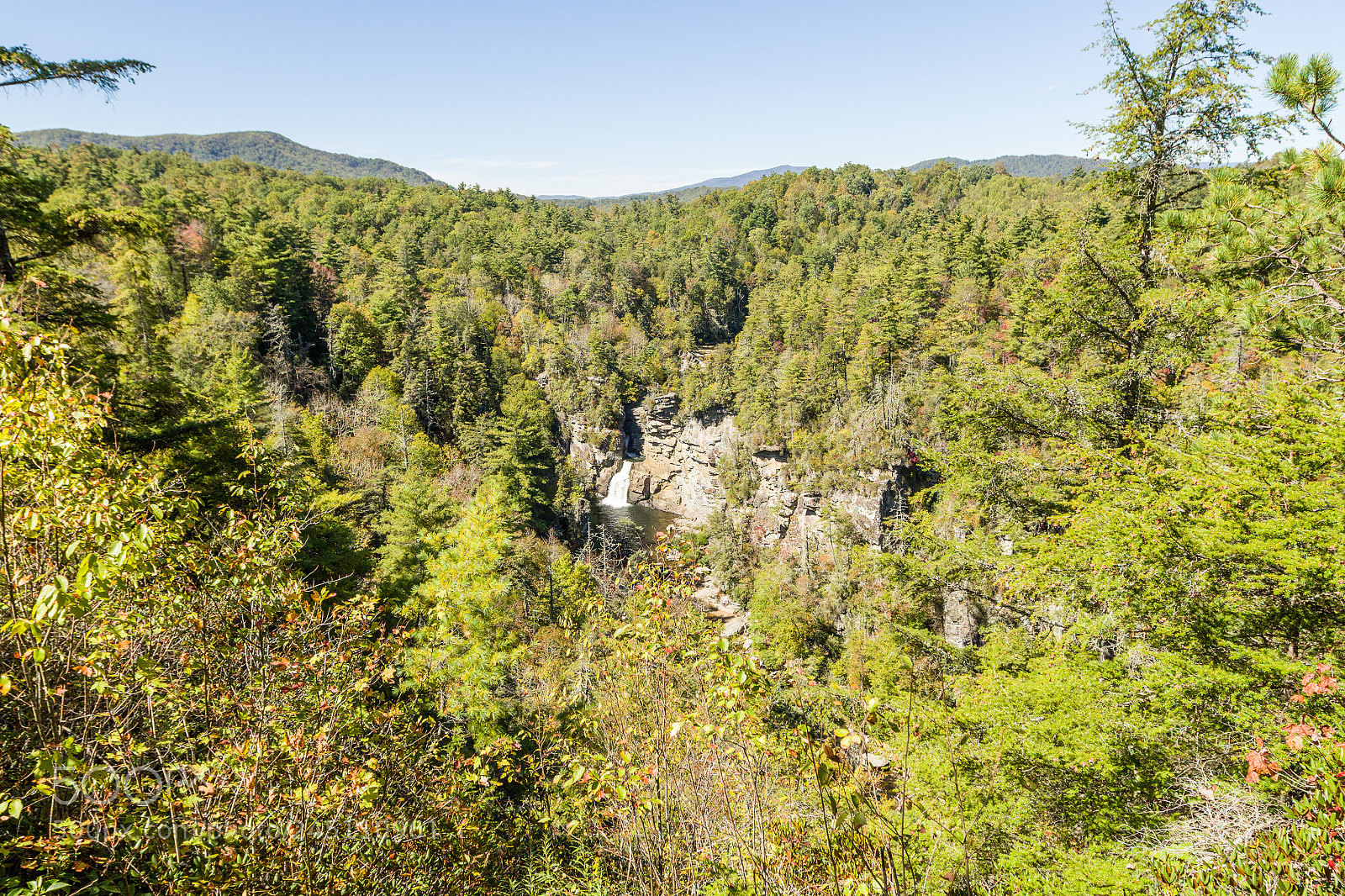 Canon EOS 7D Mark II sample photo. Linville falls photography