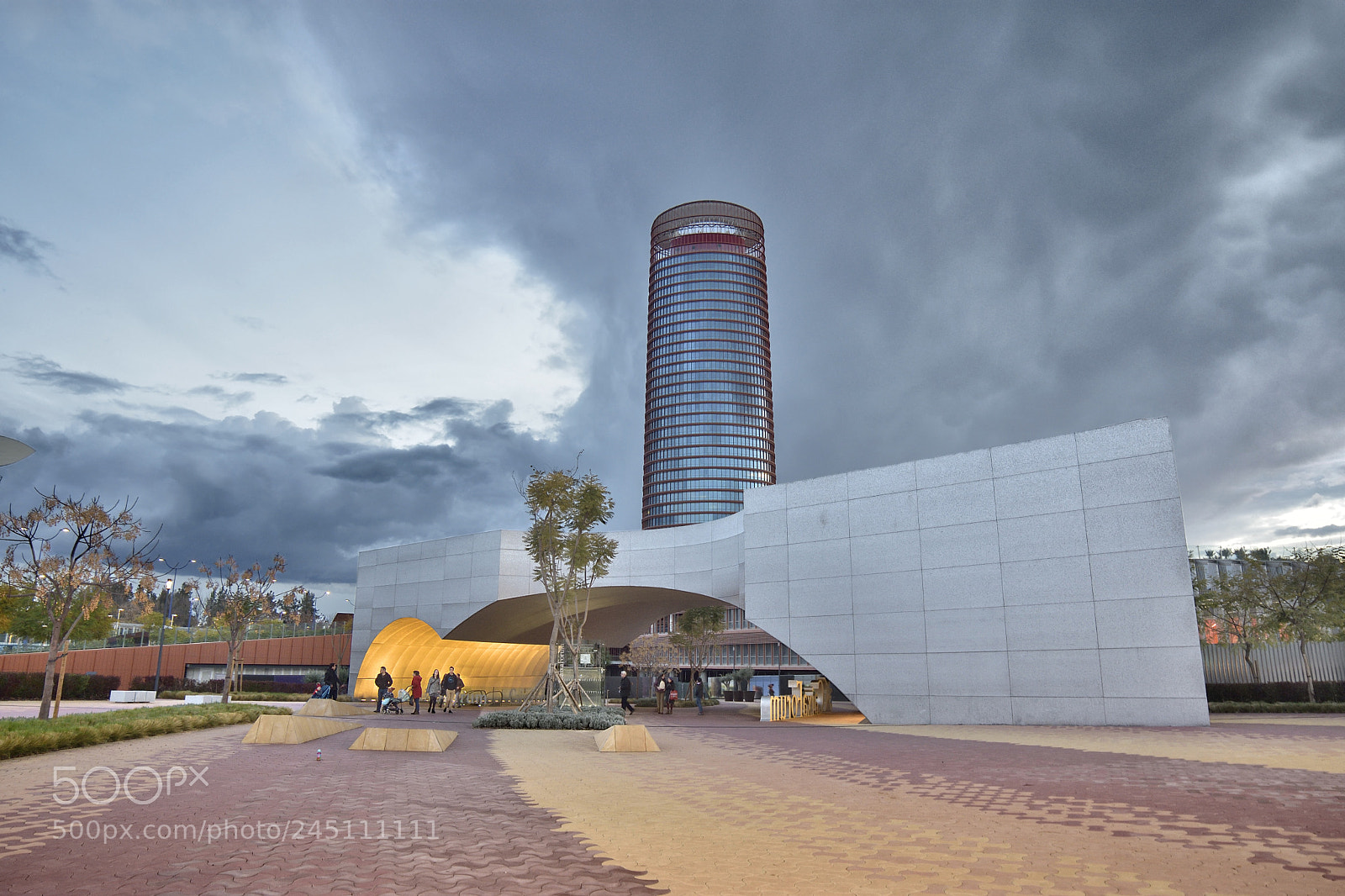 Nikon D7200 sample photo. Anochecer en caixaforum. photography