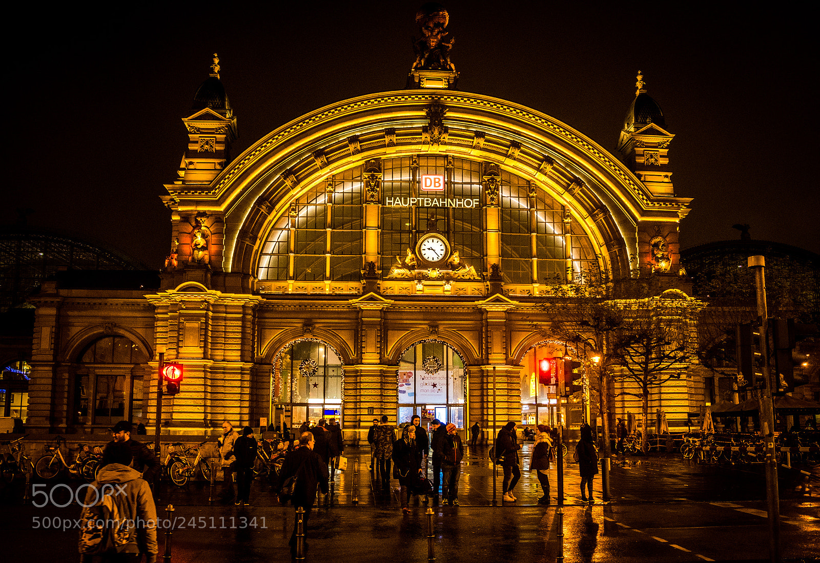 Nikon D500 sample photo. Frankfurt hauptbahnhof photography