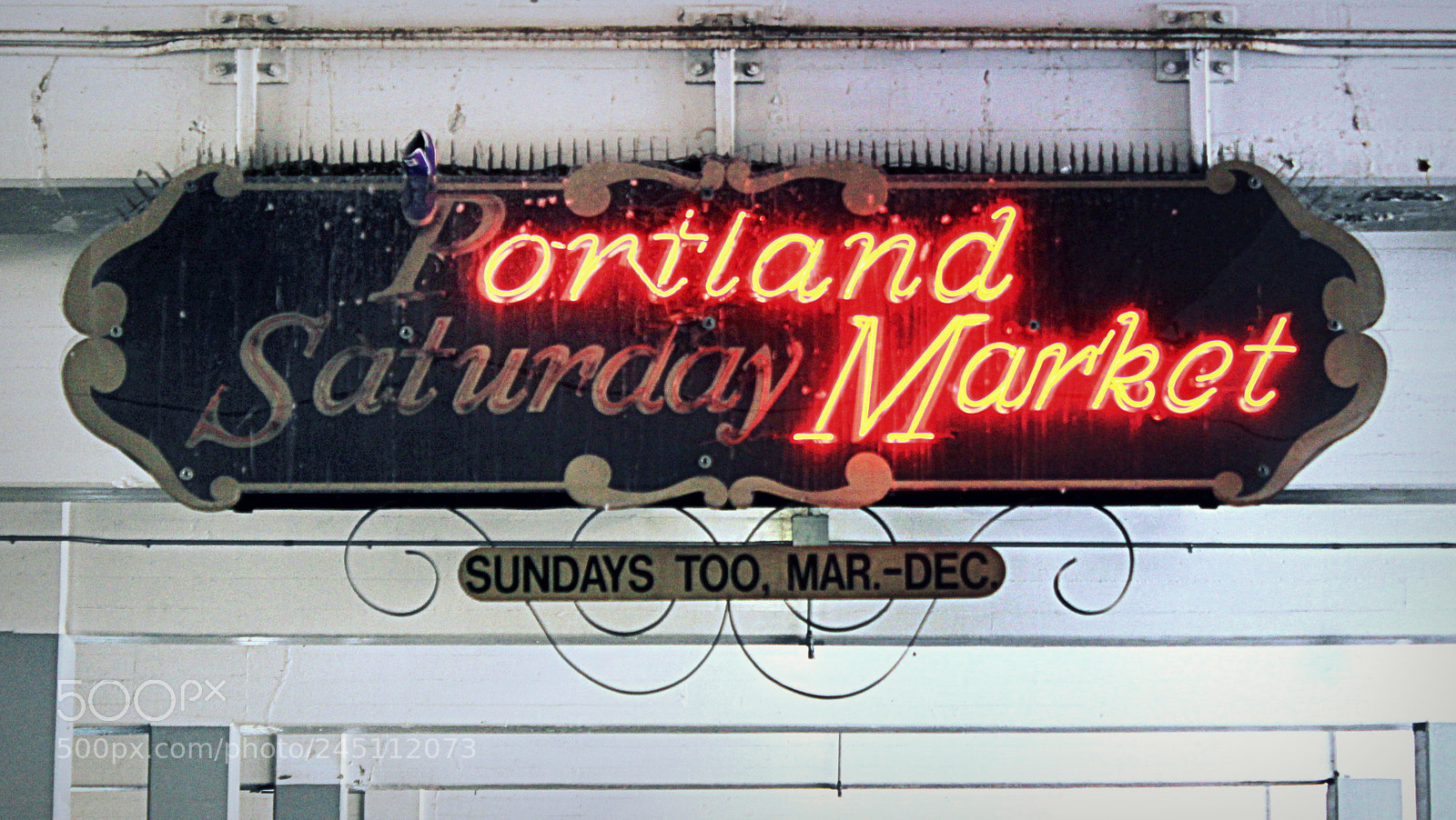 Canon EOS 600D (Rebel EOS T3i / EOS Kiss X5) sample photo. Portland saturday market photography