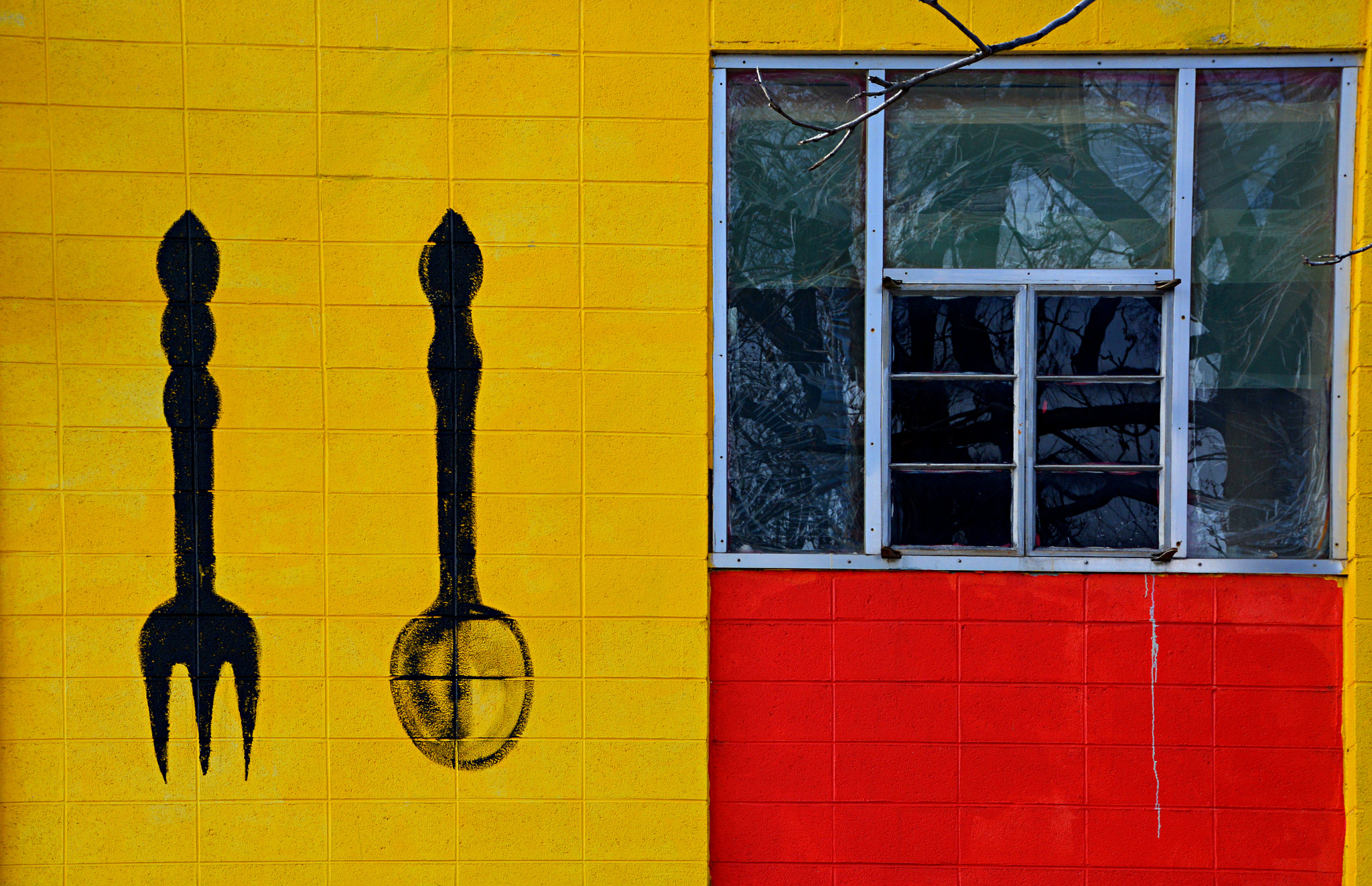 Nikon D5200 sample photo. City streets.jpg photography