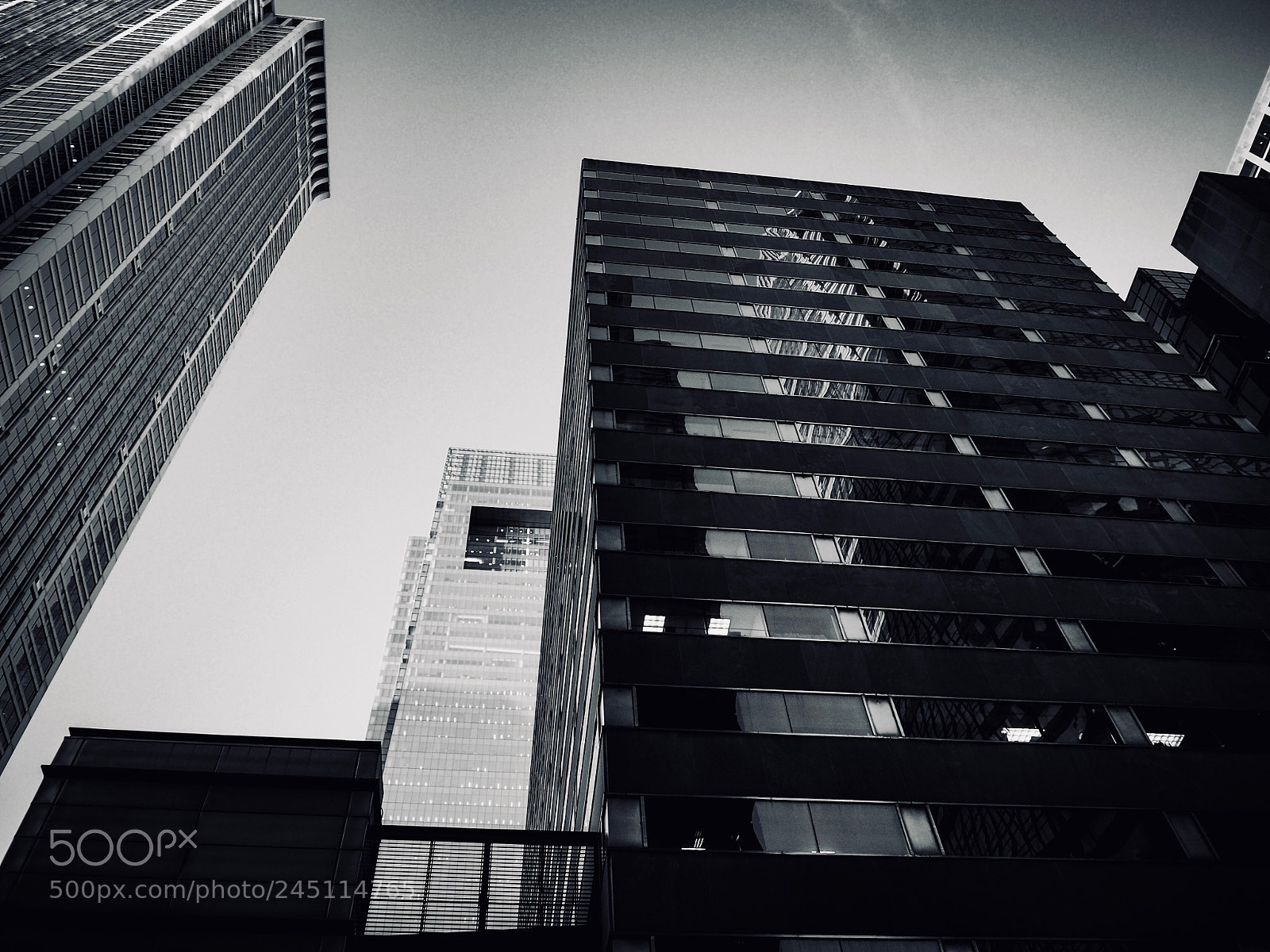 Olympus OM-D E-M10 II sample photo. The comcast building is photography
