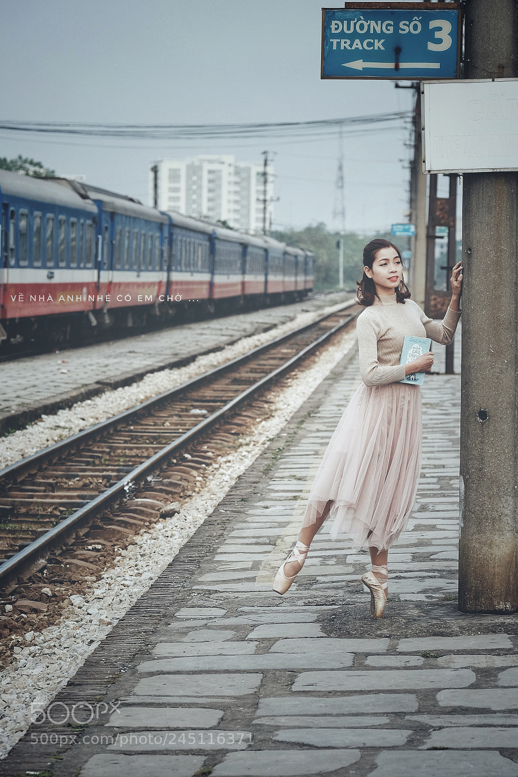 Fujifilm X-E2S sample photo. Untitled photography
